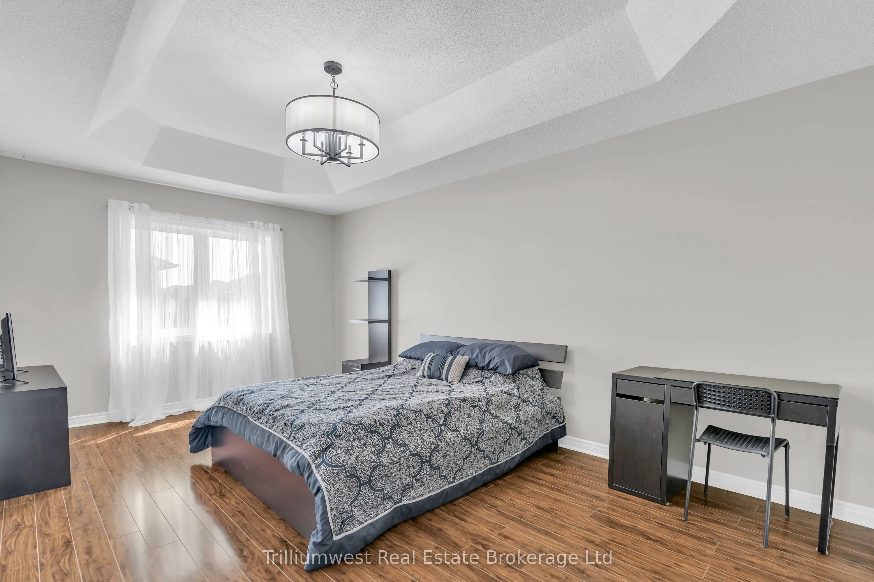 4635 Centretown Way