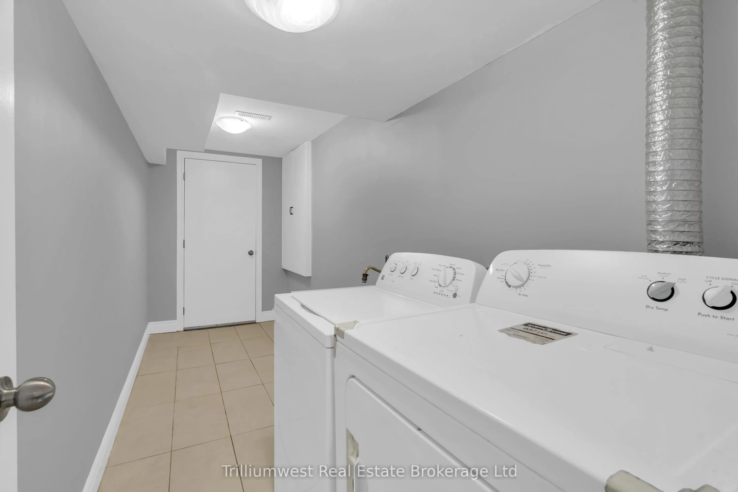 4635 Centretown Way