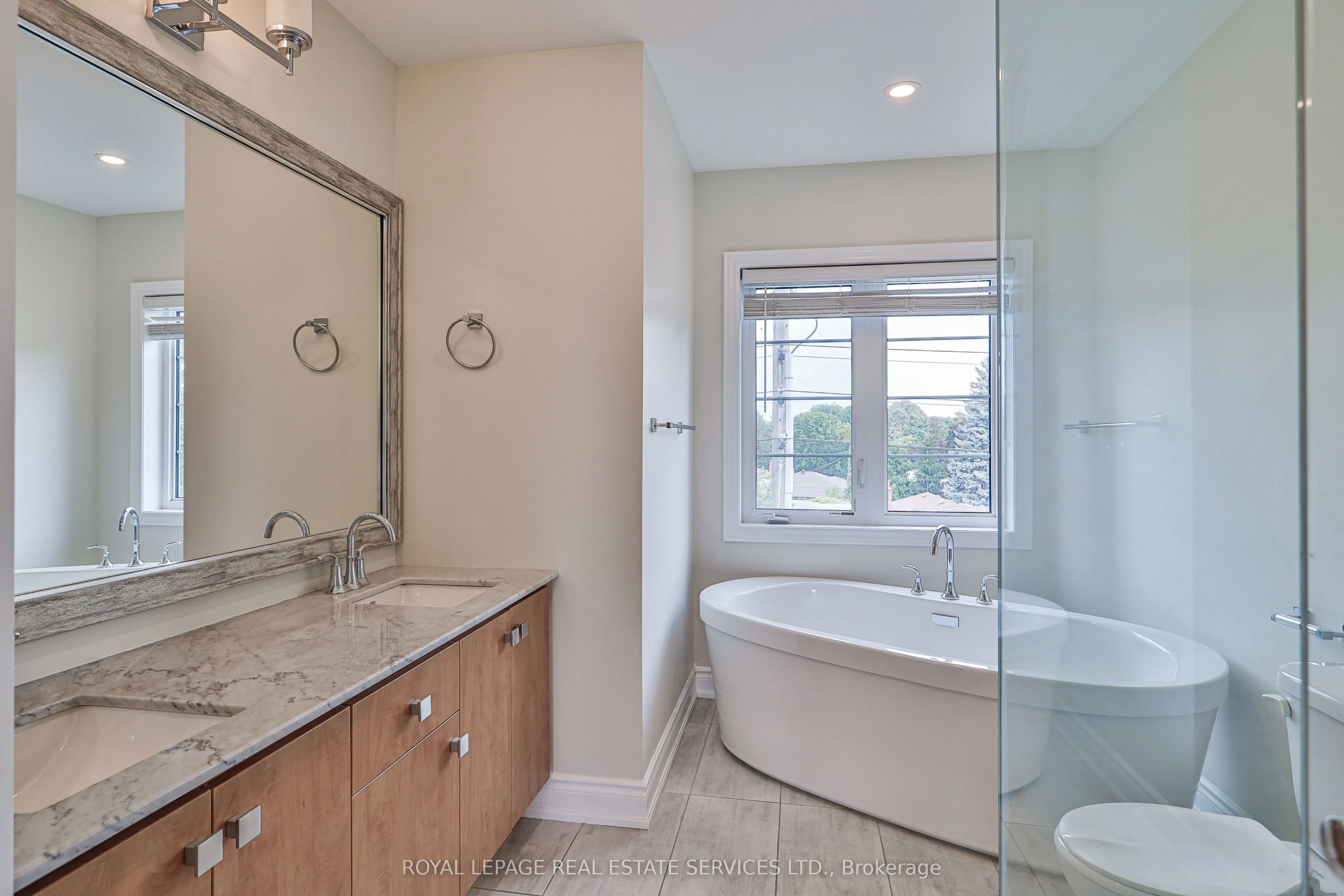 1024B Islington Avenue W, #B