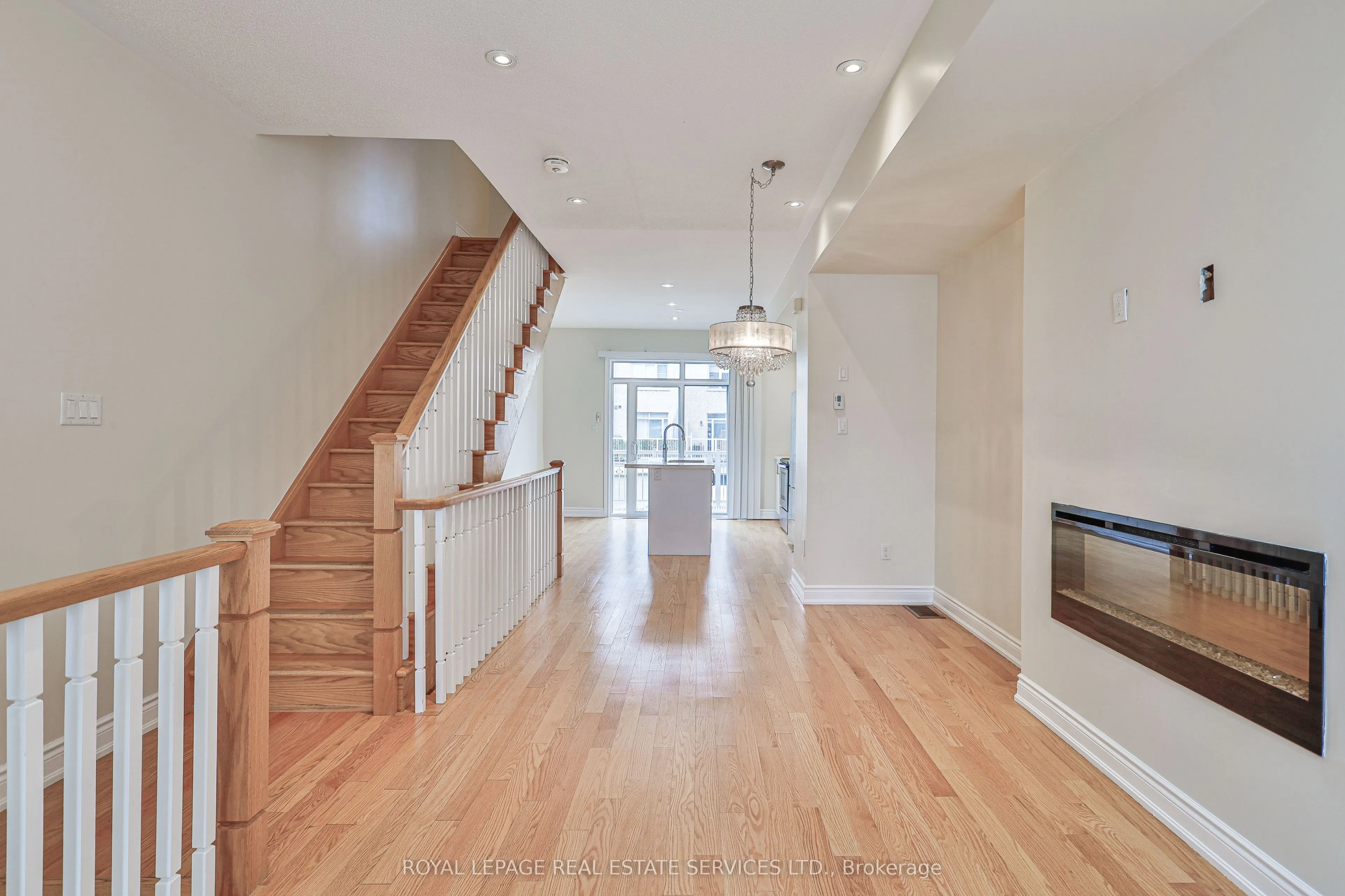 1024B Islington Avenue W, #B