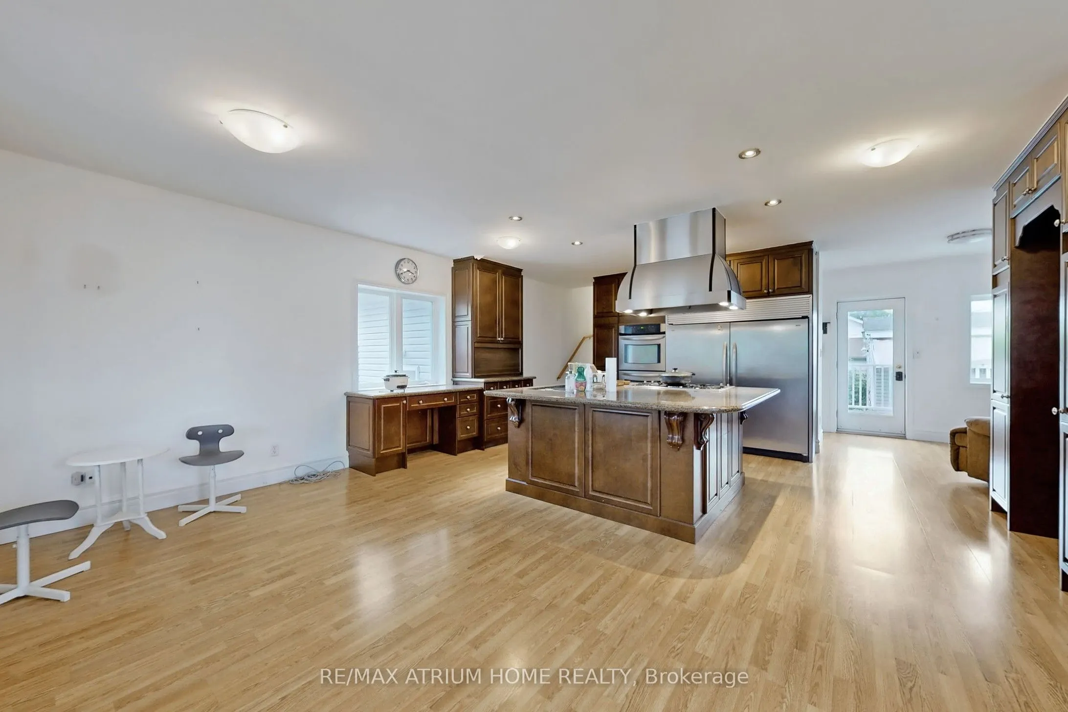 1242 Alexandra Avenue