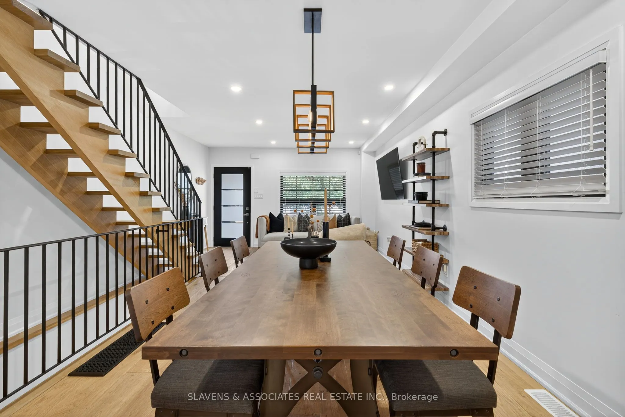 176 Rosethorn Avenue