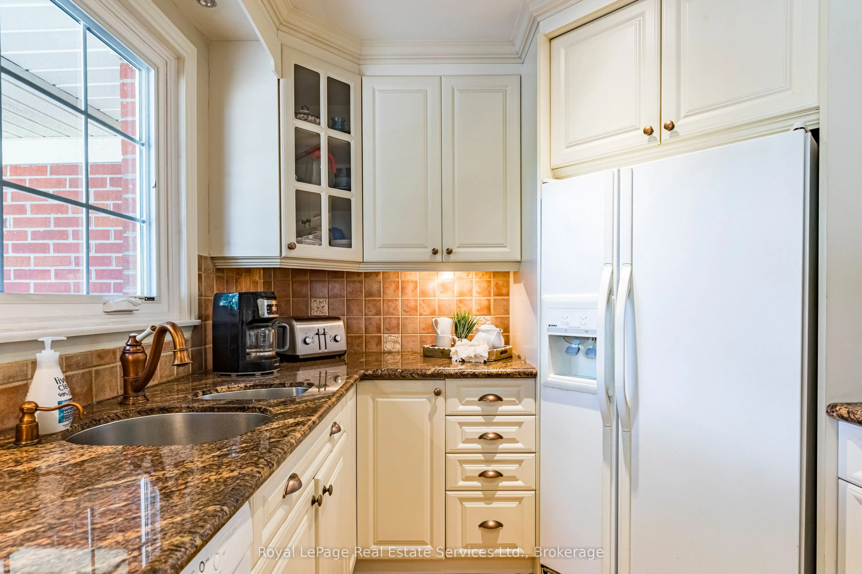 445 Dorland Road