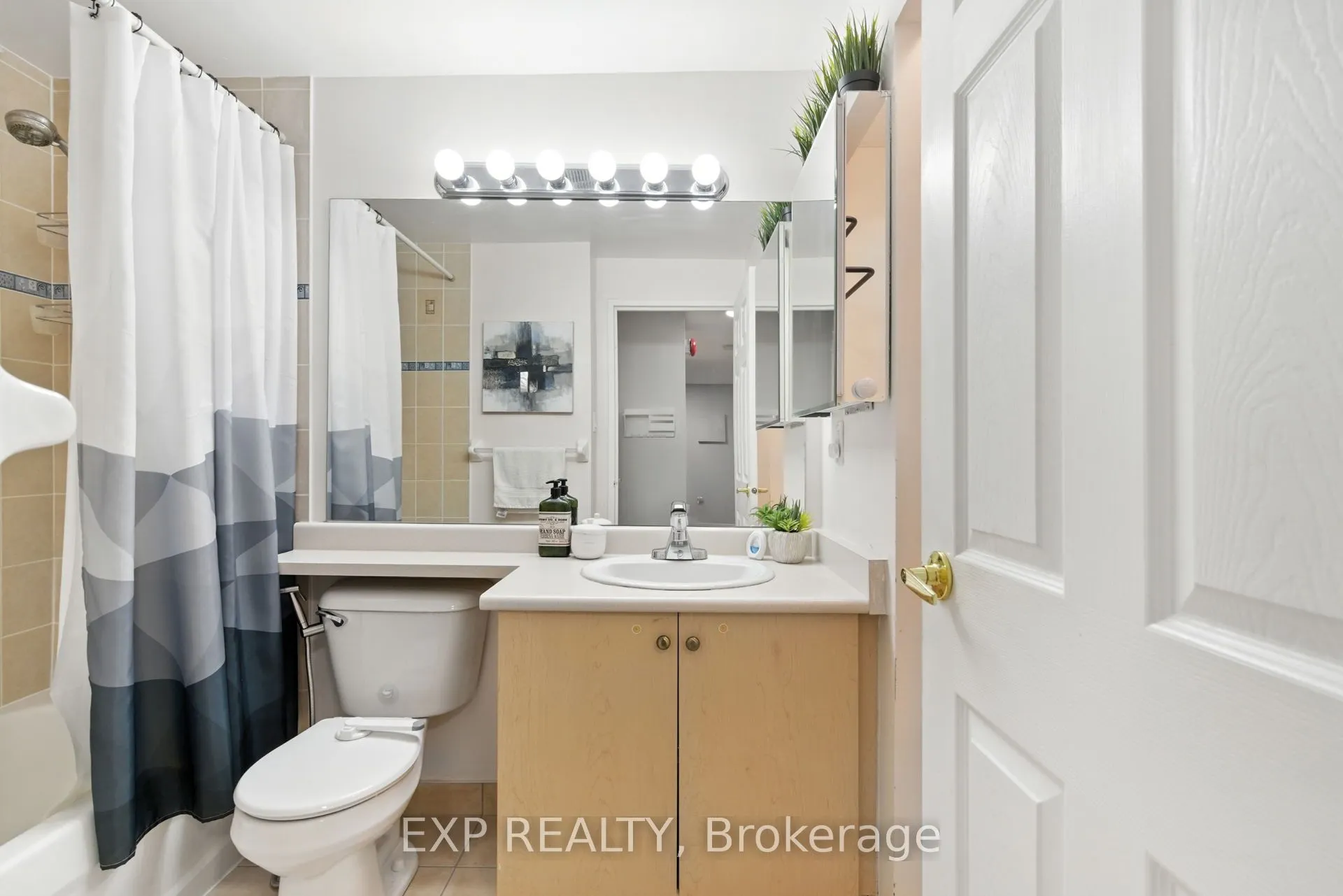6720 GLEN ERIN Drive, #514
