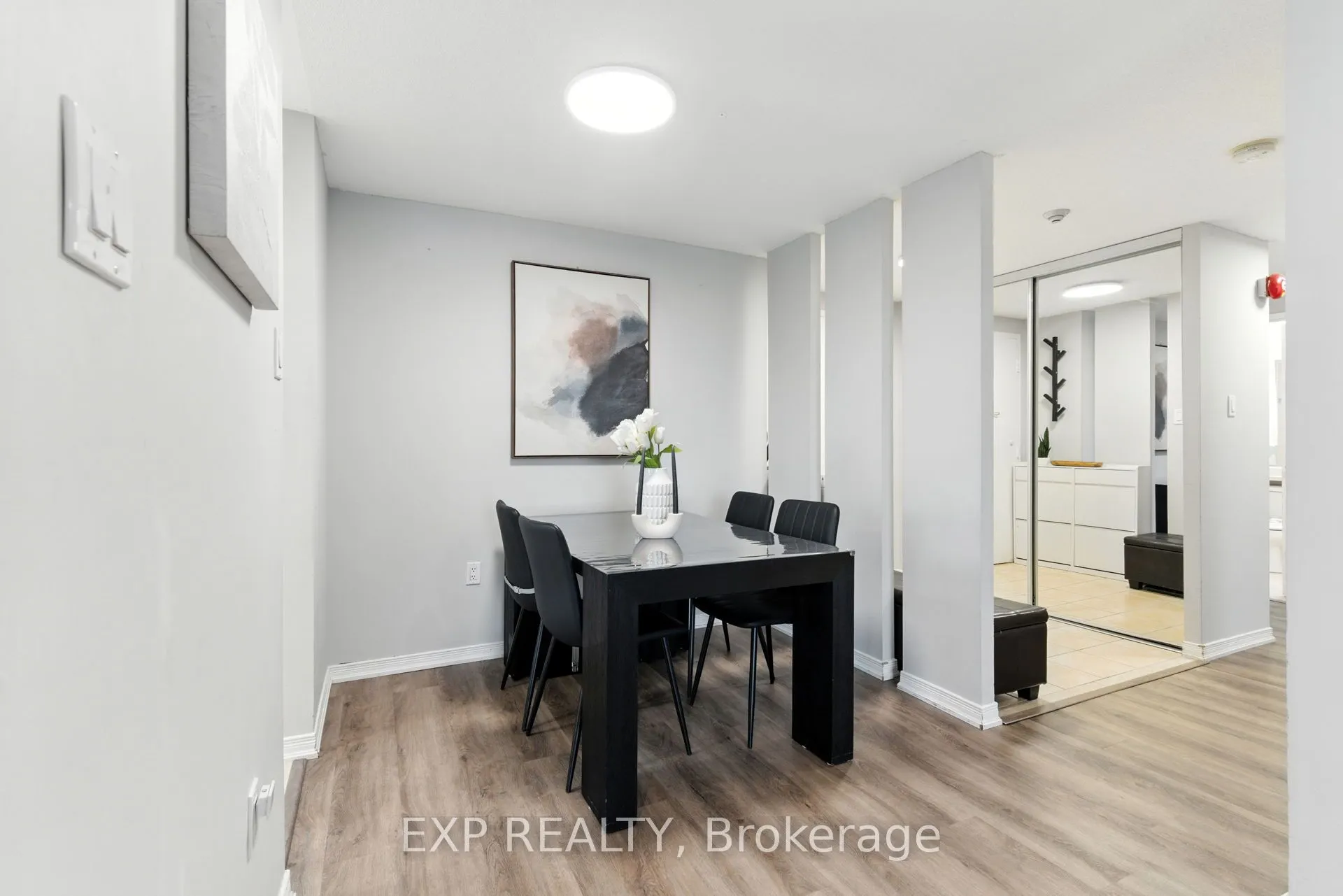 6720 GLEN ERIN Drive, #514