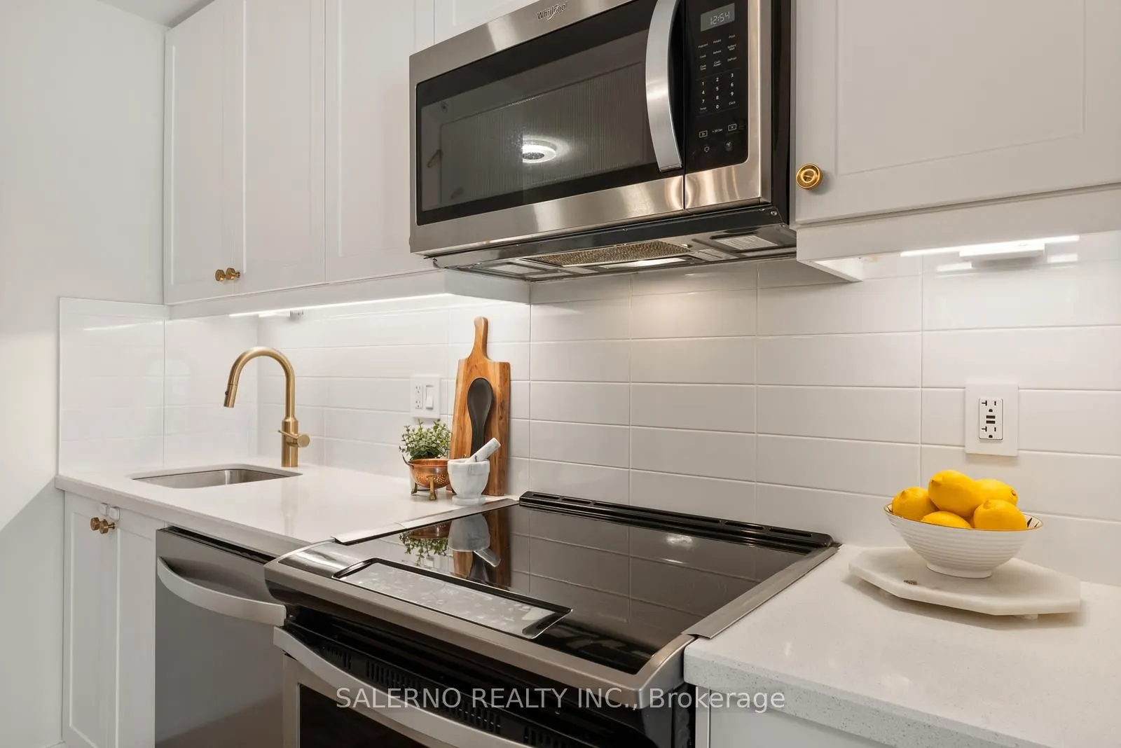 50 Ann Street, #311