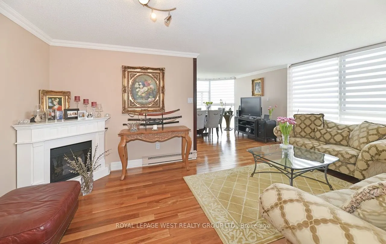 1360 Rathburn Road E, #Ph04