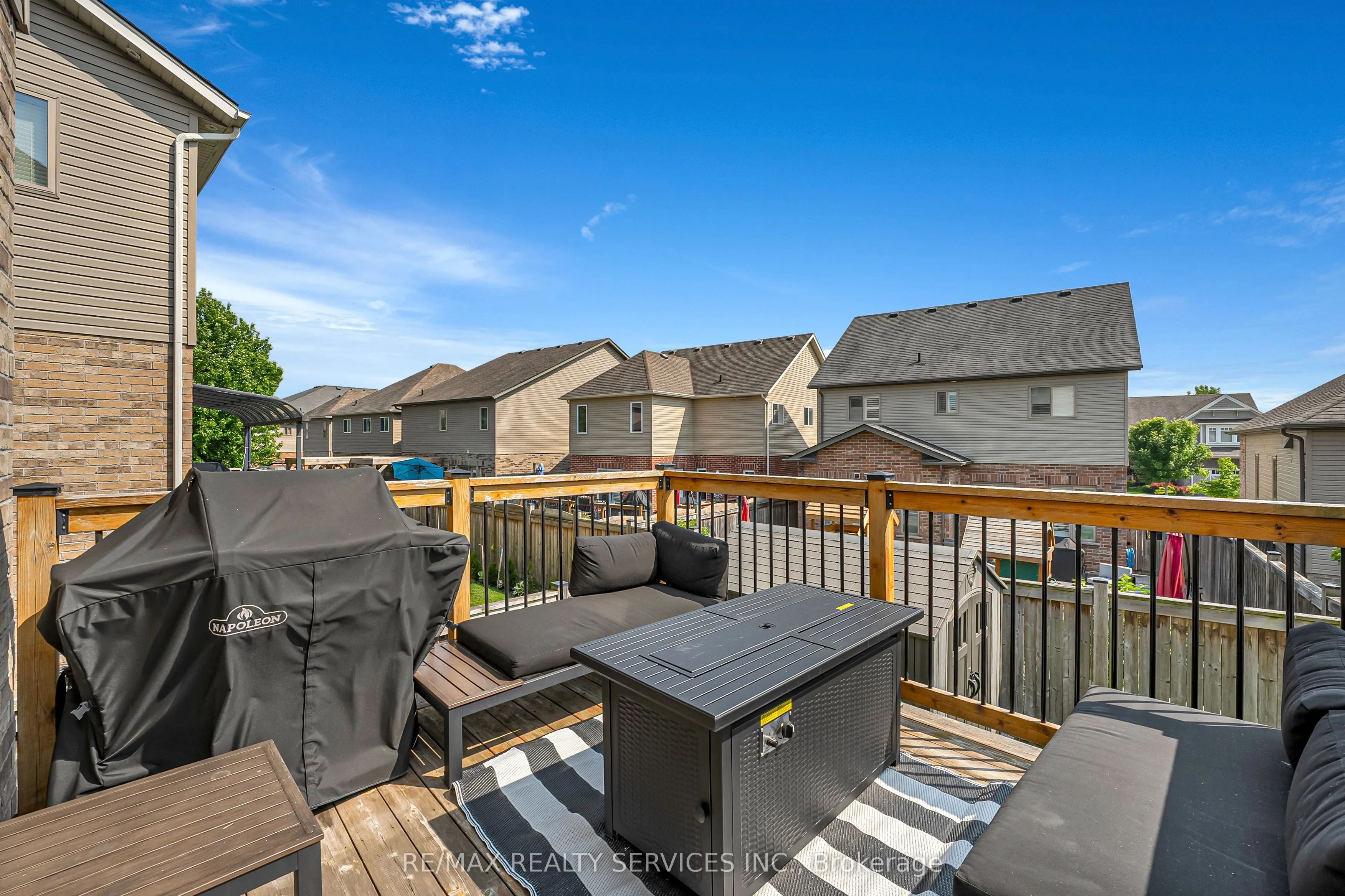 26 Wardlaw Avenue