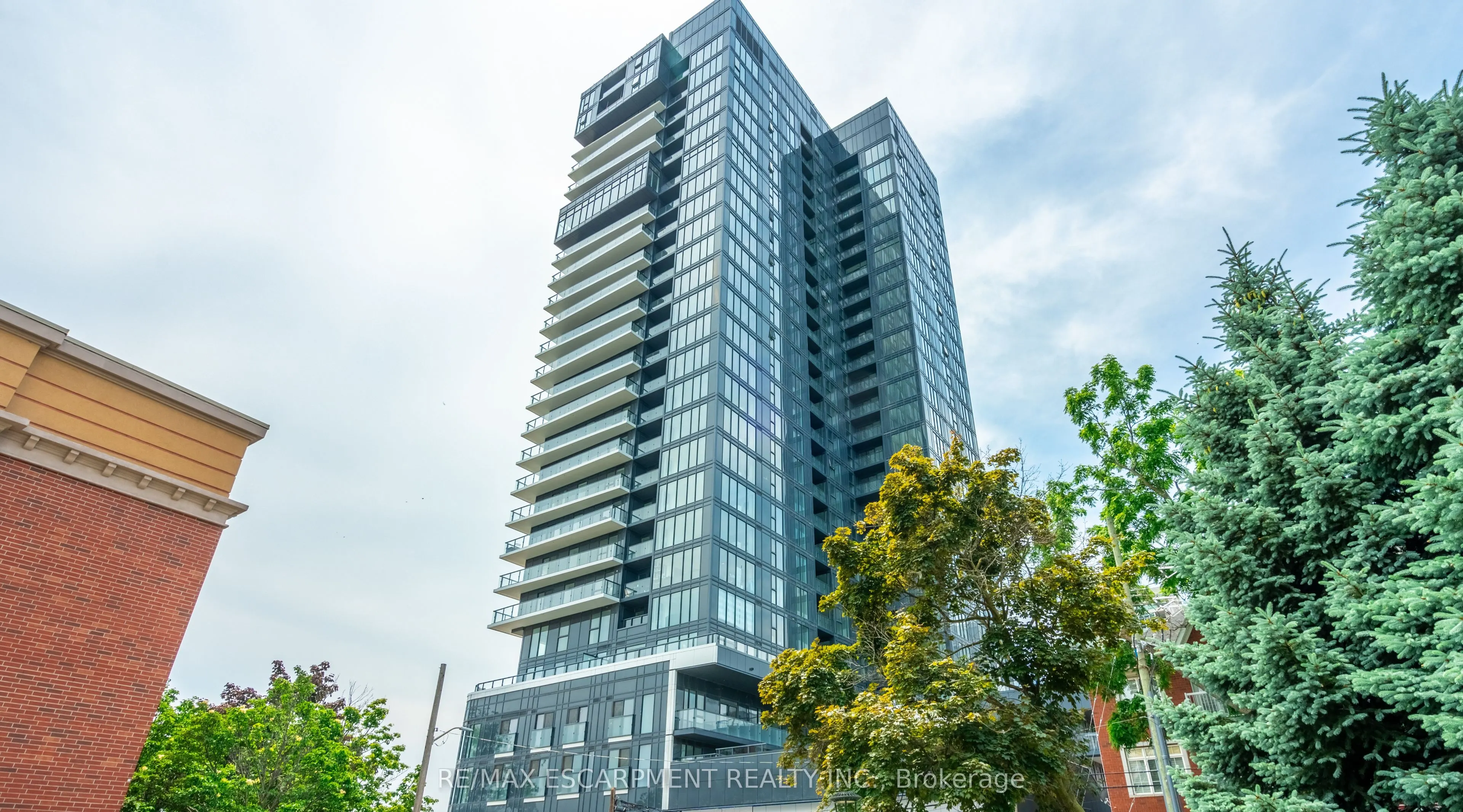 370 Martha Street, #309