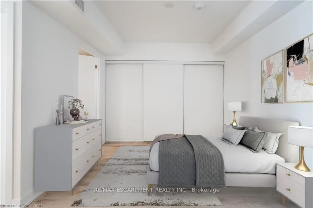370 Martha Street, #309