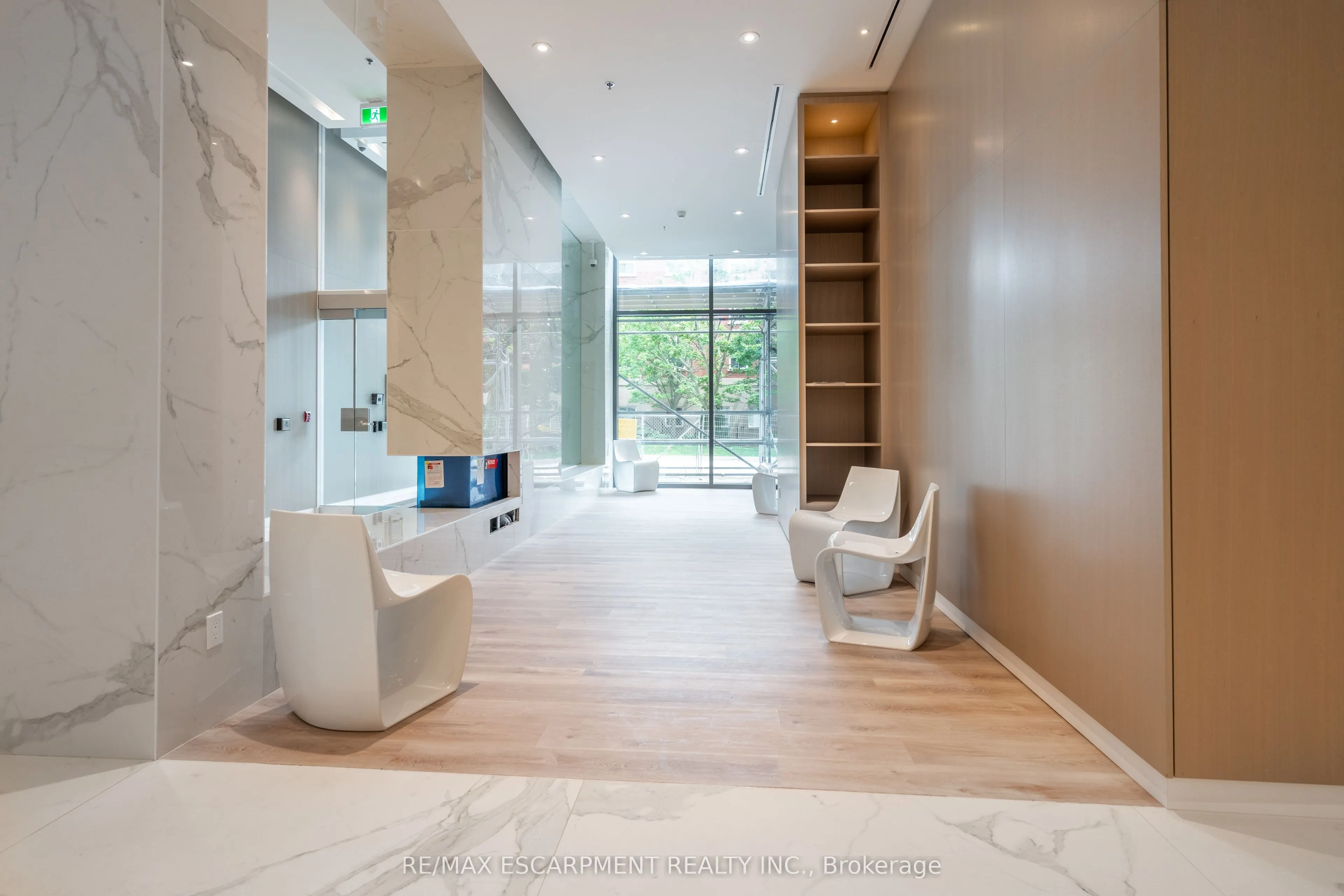 370 Martha Street, #309