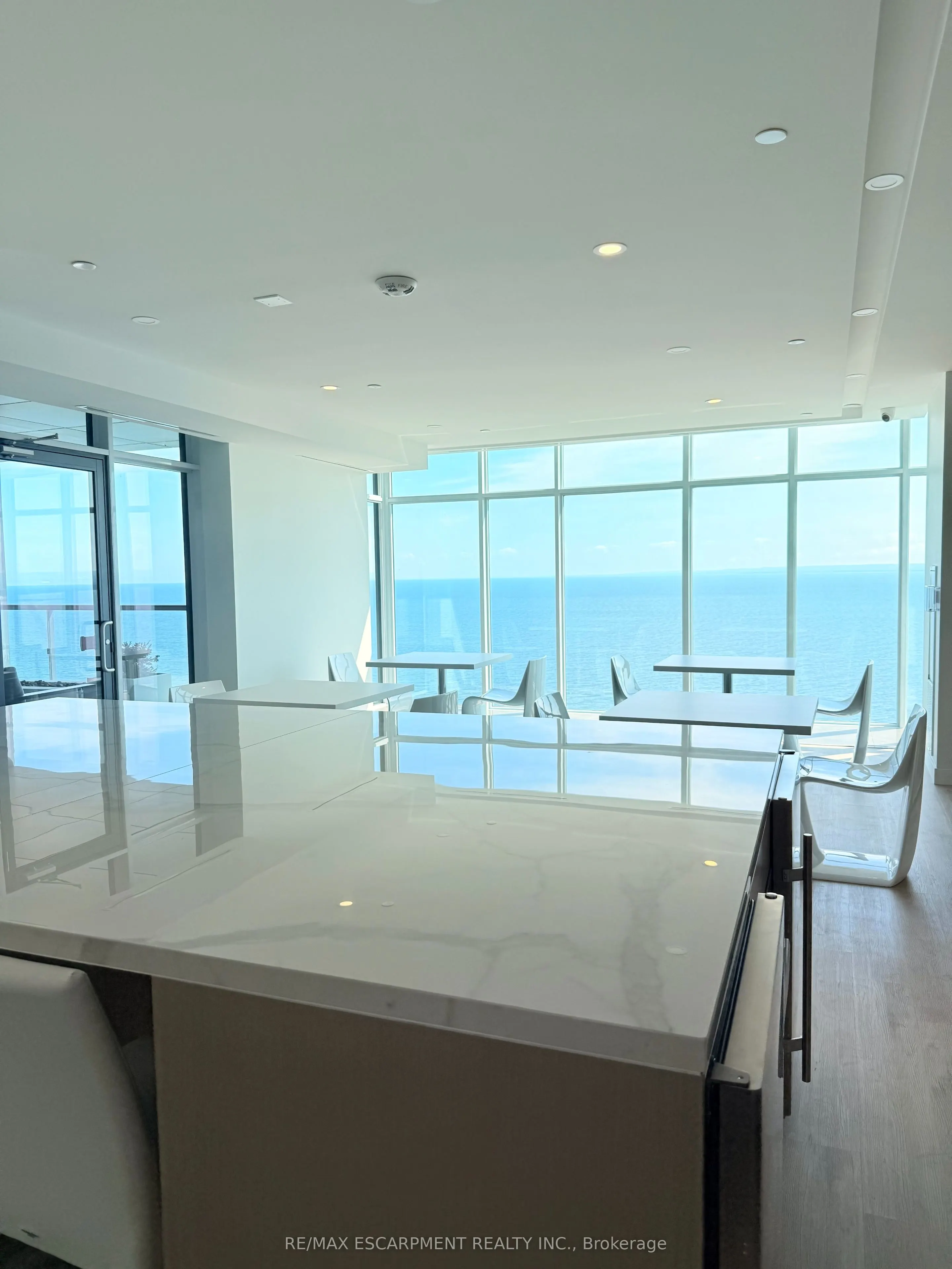 370 Martha Street, #309