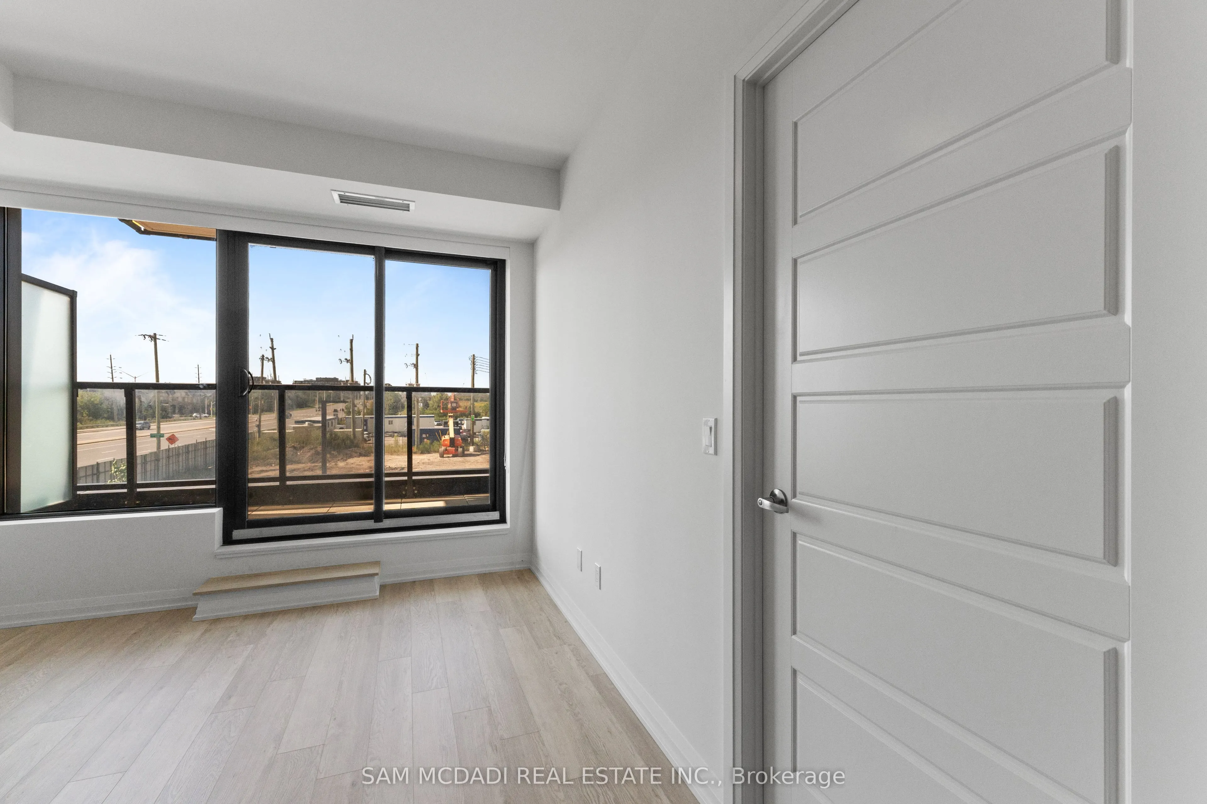 3006 William Cutmore Boulevard, #207