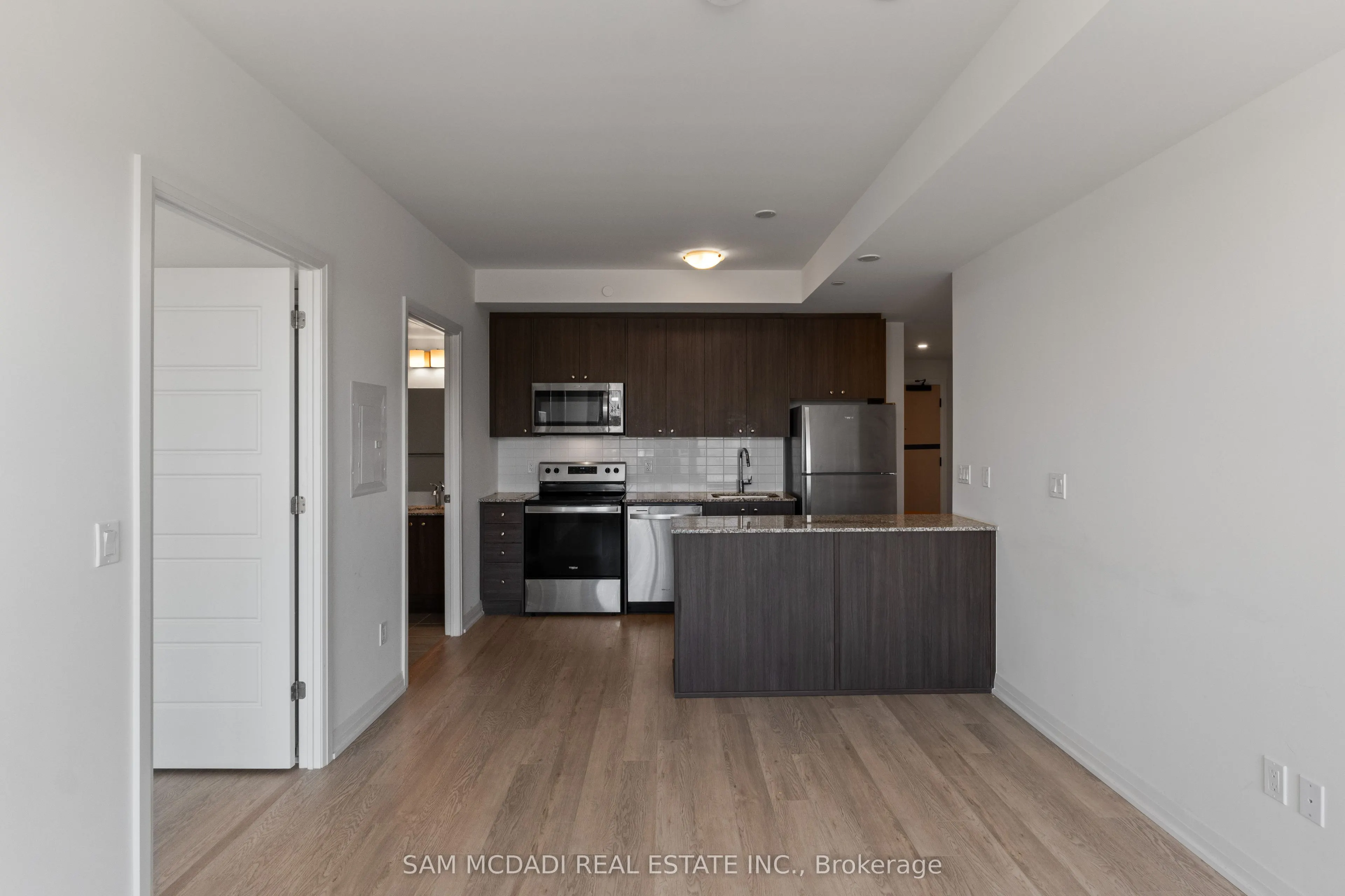 3006 William Cutmore Boulevard, #207