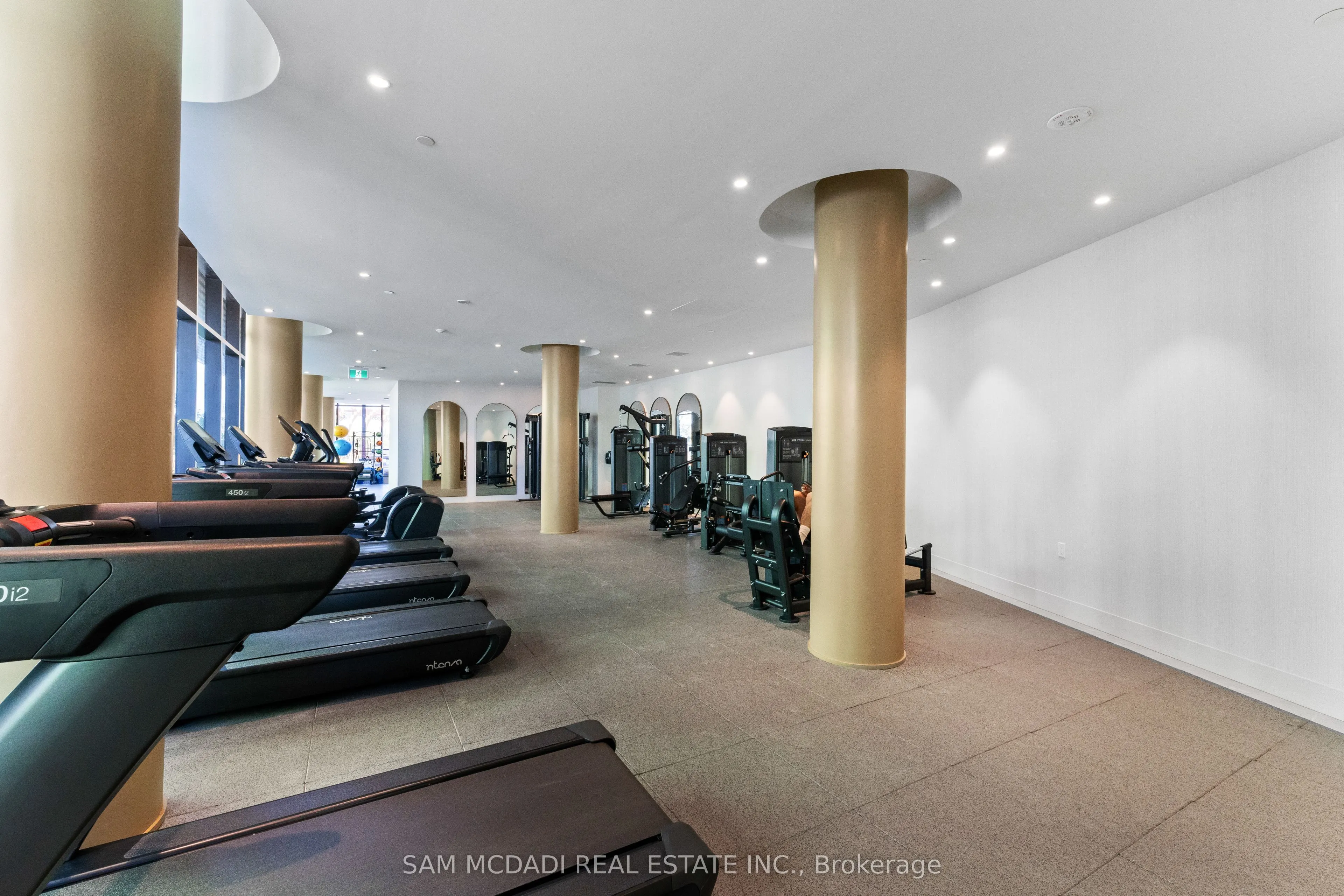 3006 William Cutmore Boulevard, #207