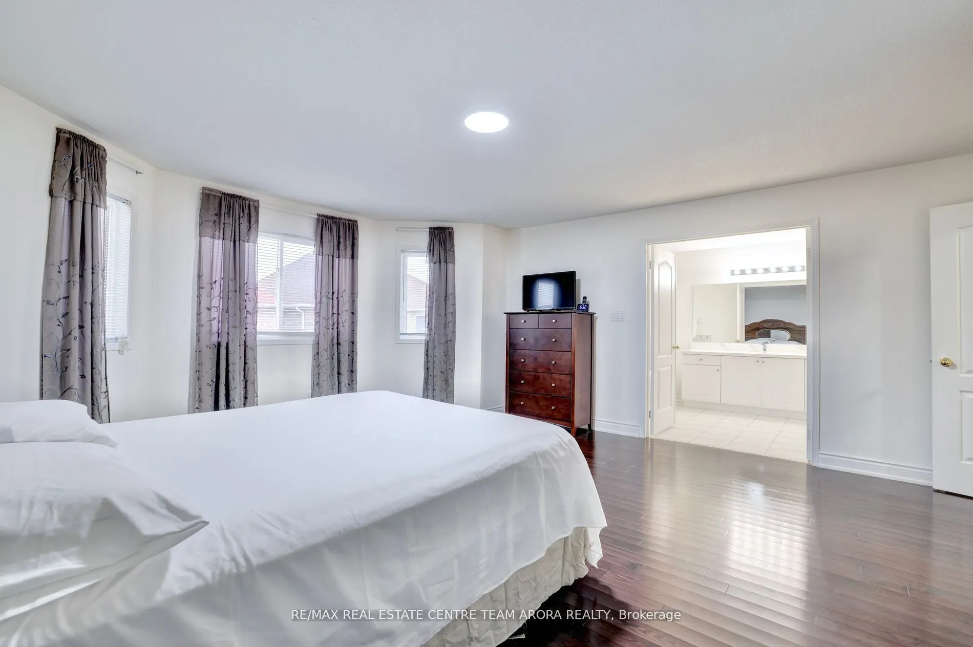 329 Brisdale Drive