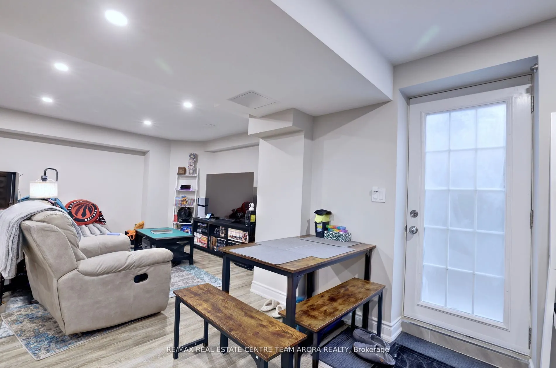 329 Brisdale Drive