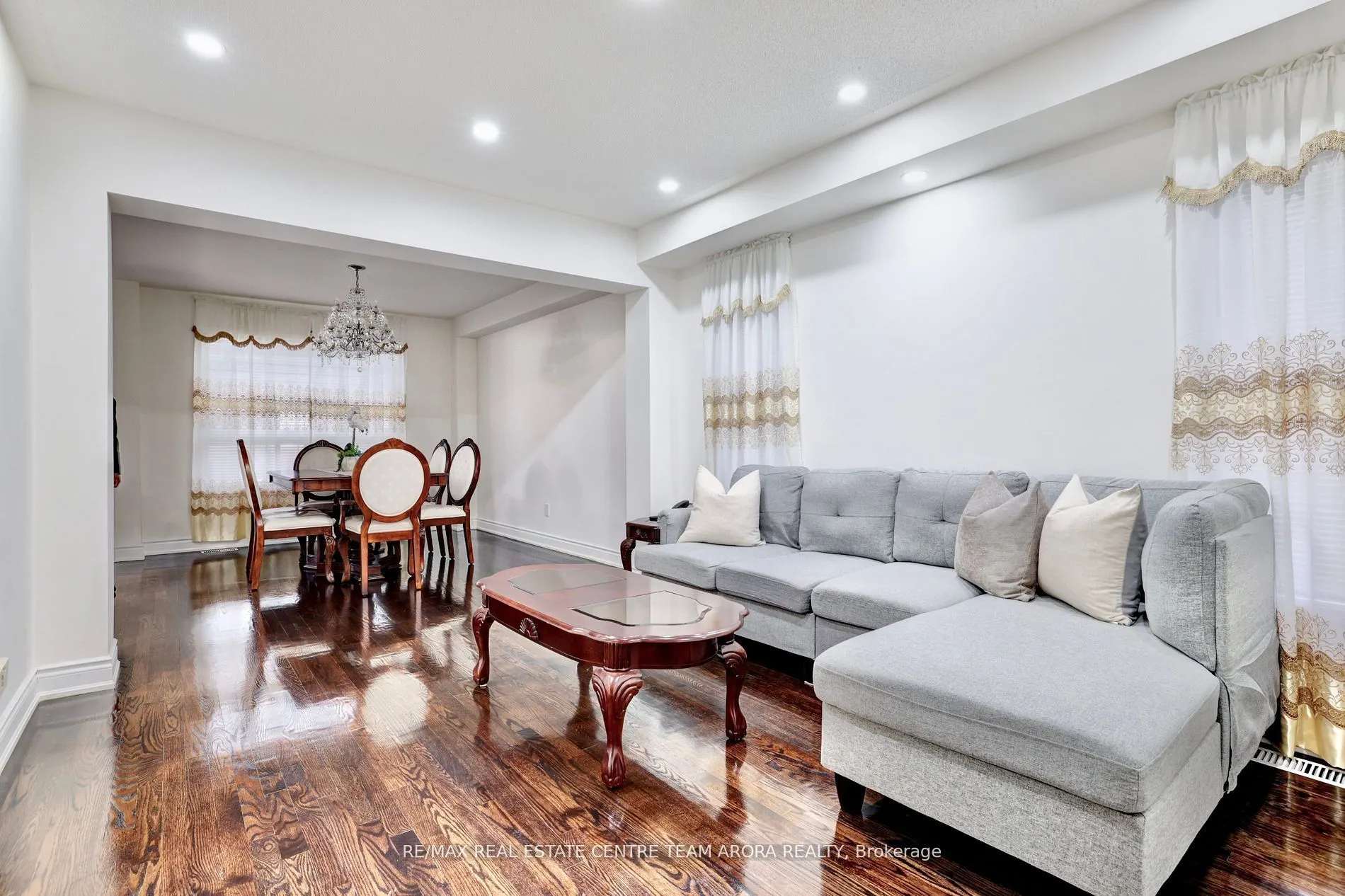 329 Brisdale Drive