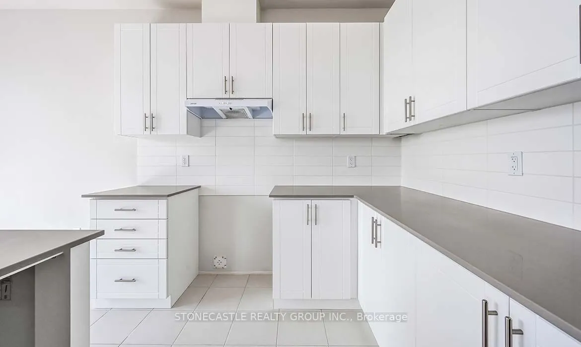 1300 Anthonia Trail