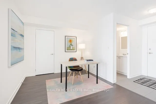 816 Lansdowne Avenue, #310