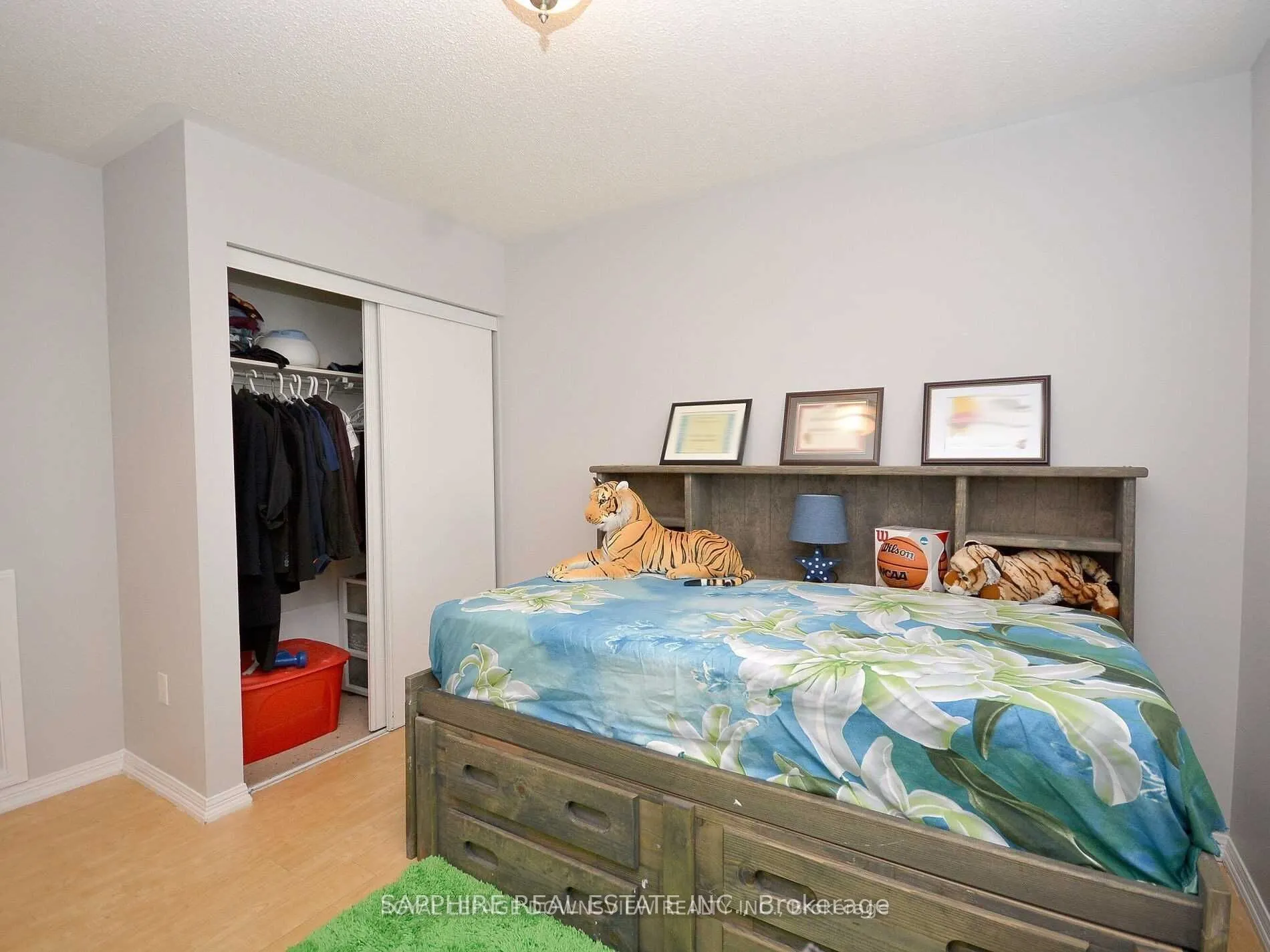 759 Hutchinson Avenue, ##Upper