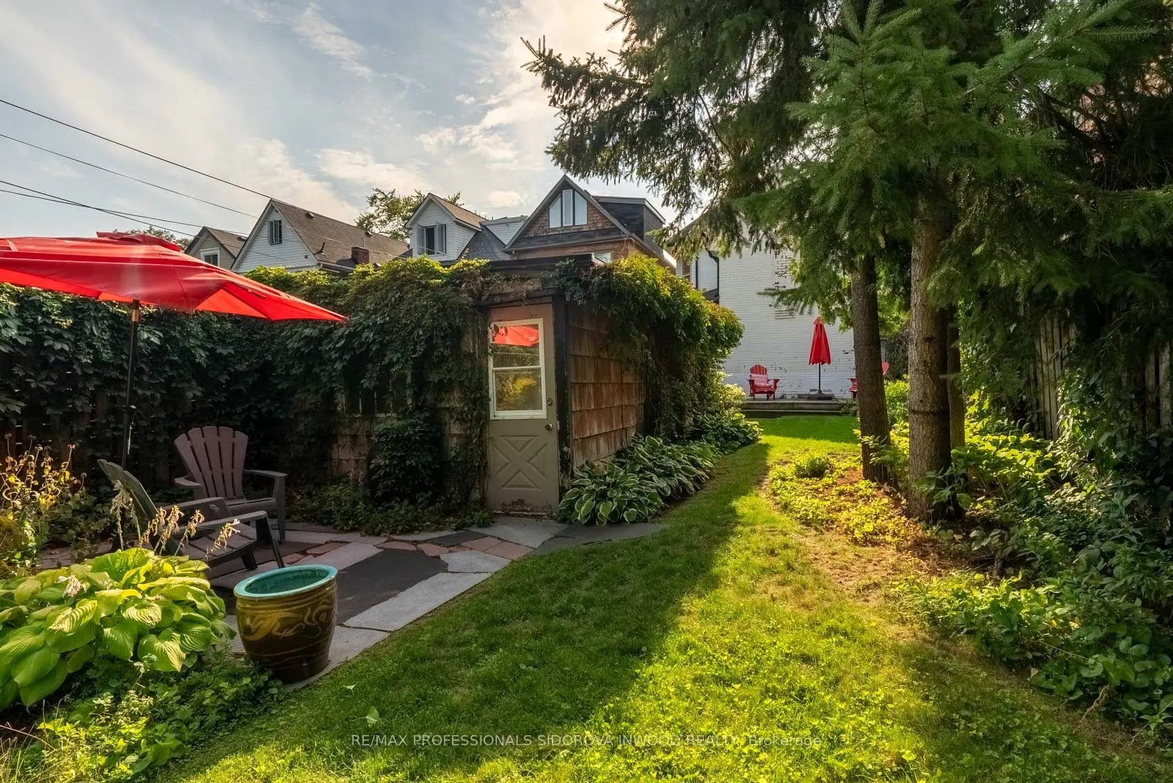 279 Evelyn Avenue