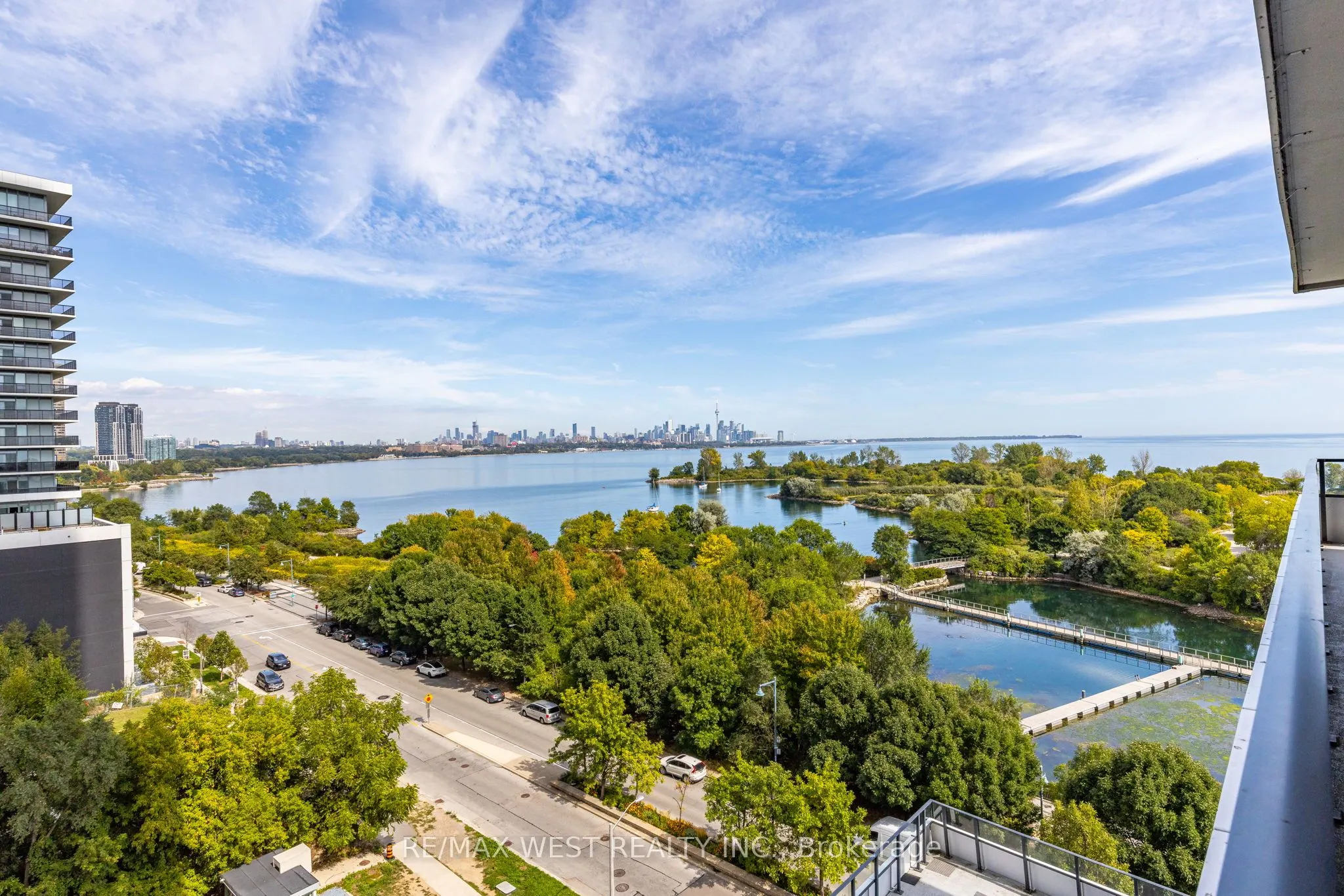 20 Shore Breeze Drive, #702