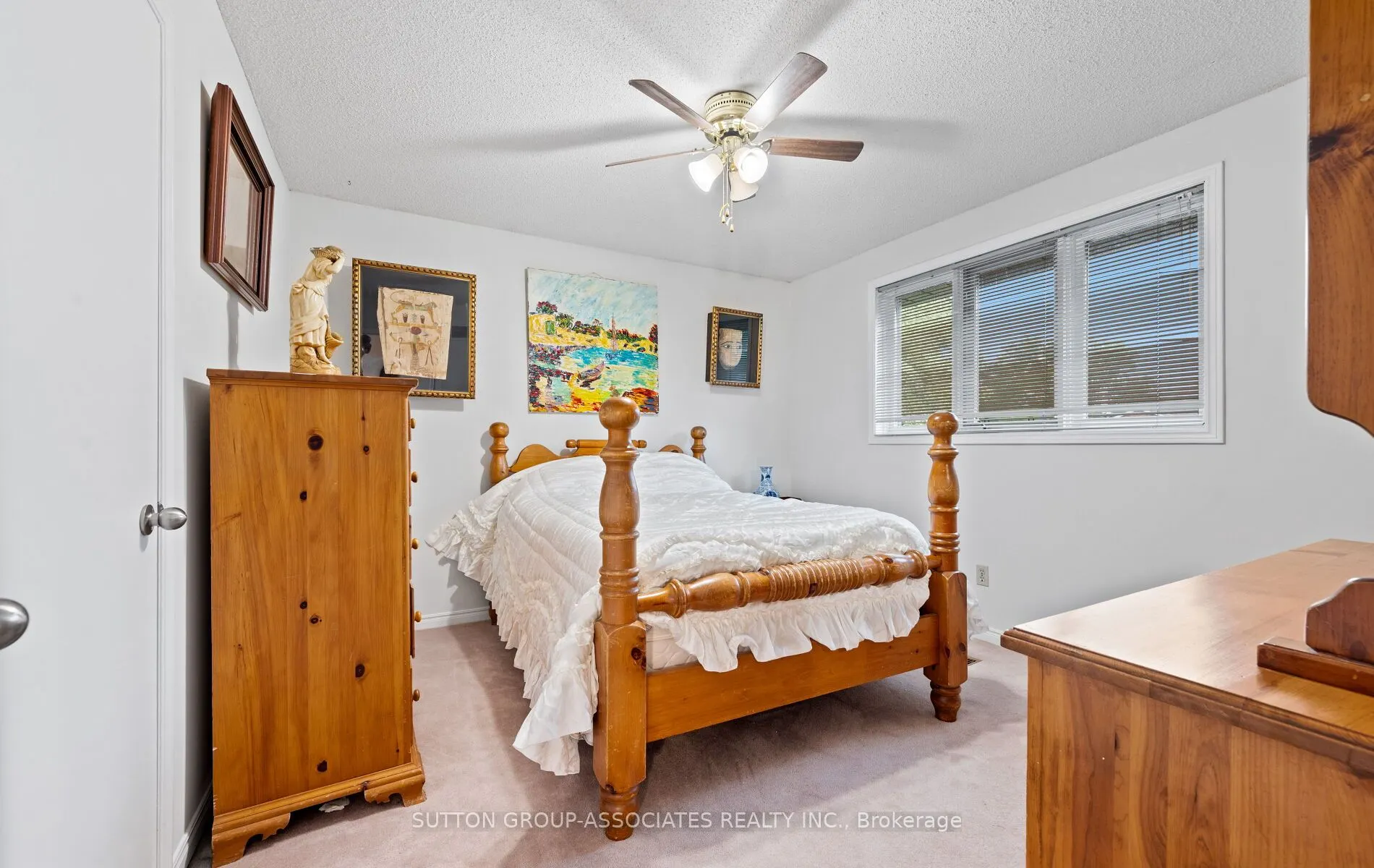 1252 Greenwood Crescent