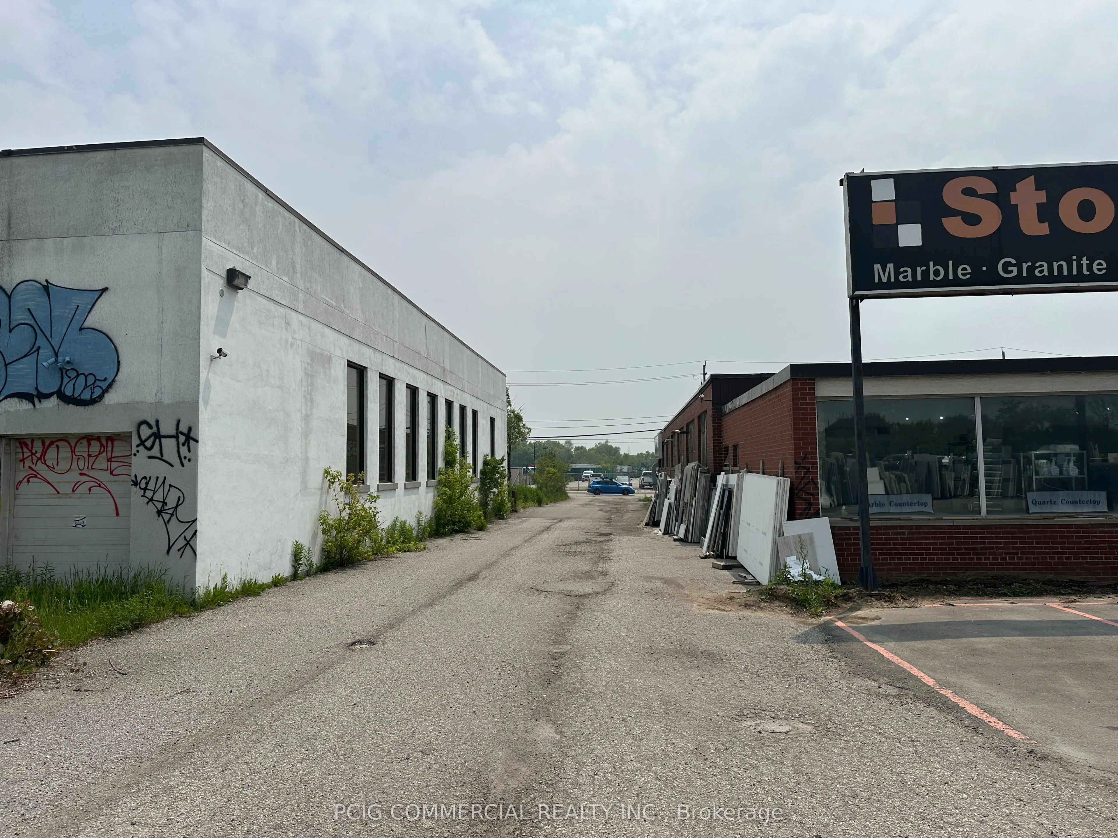 176 Bridgeland Avenue