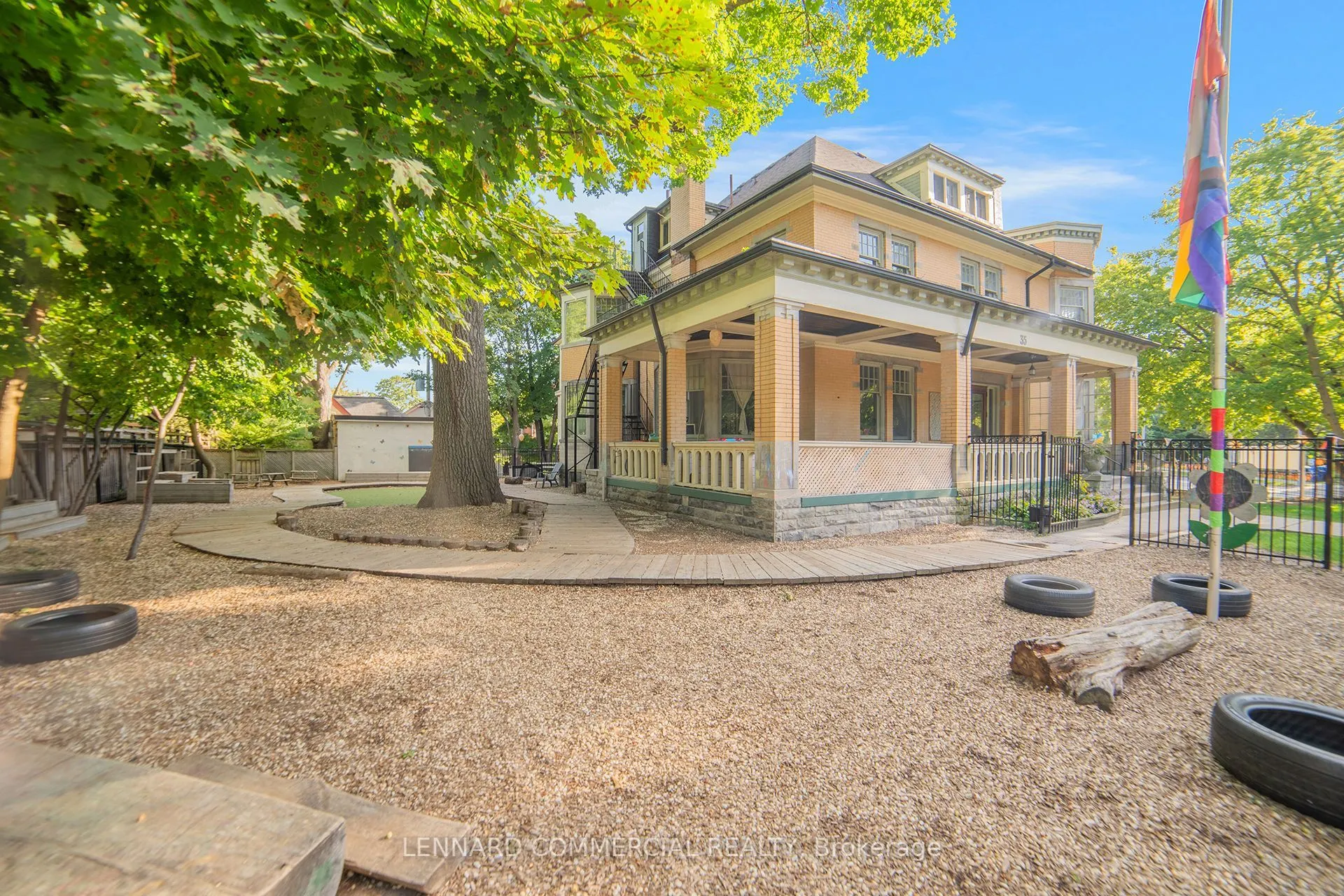 35 High Park Gardens