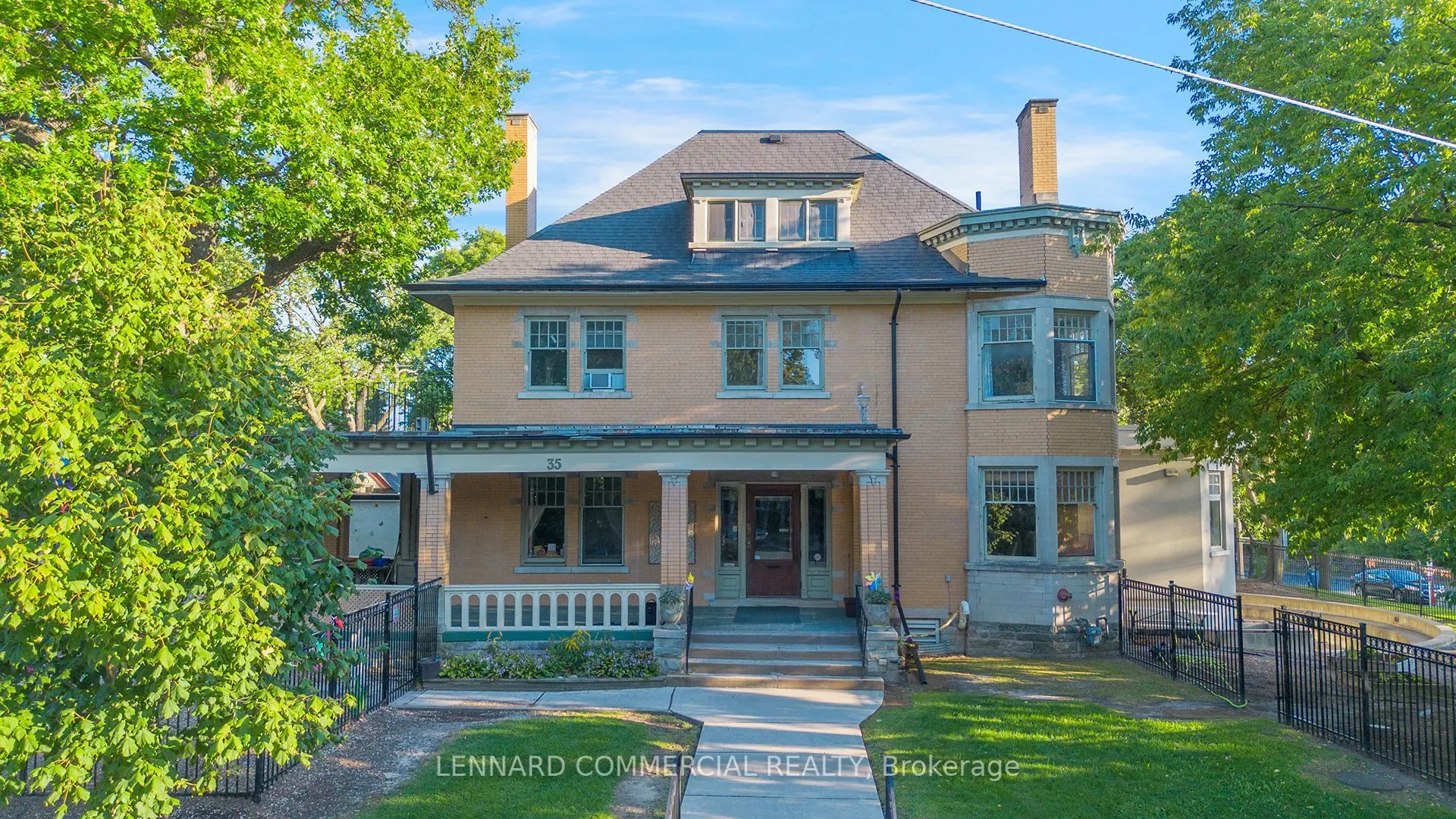 35 High Park Gardens