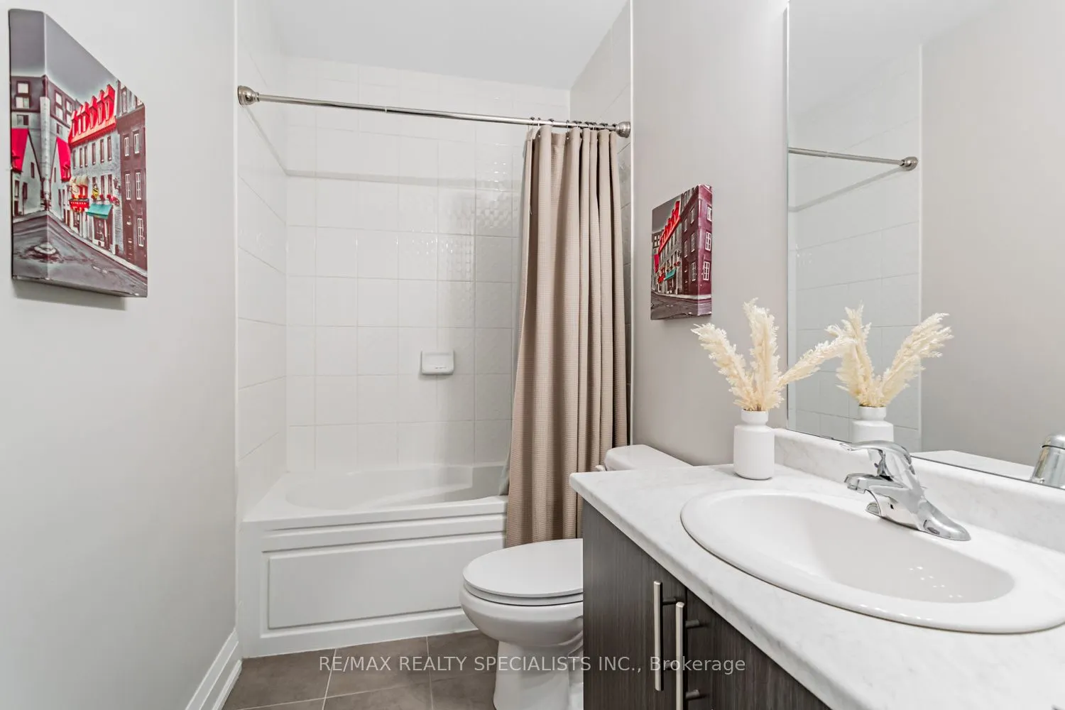 1210 Main Street E, #203