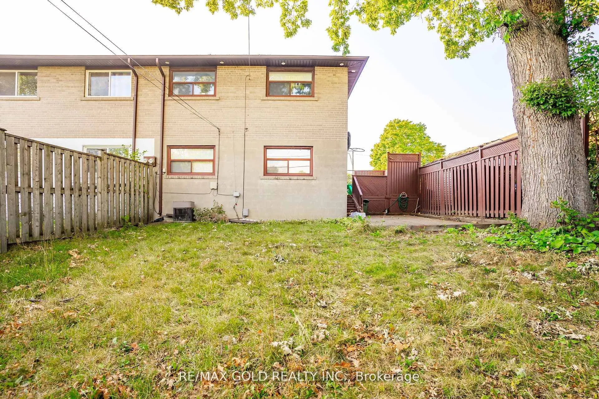 21 Argyle Crescent