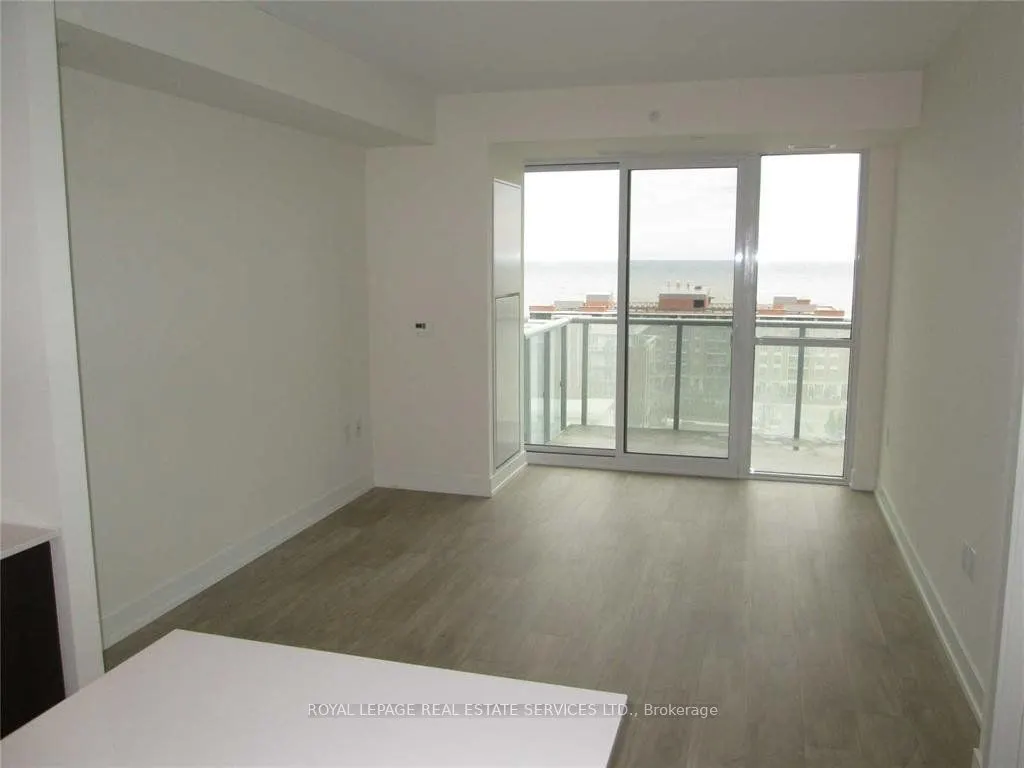 8 Ann Street, #1003
