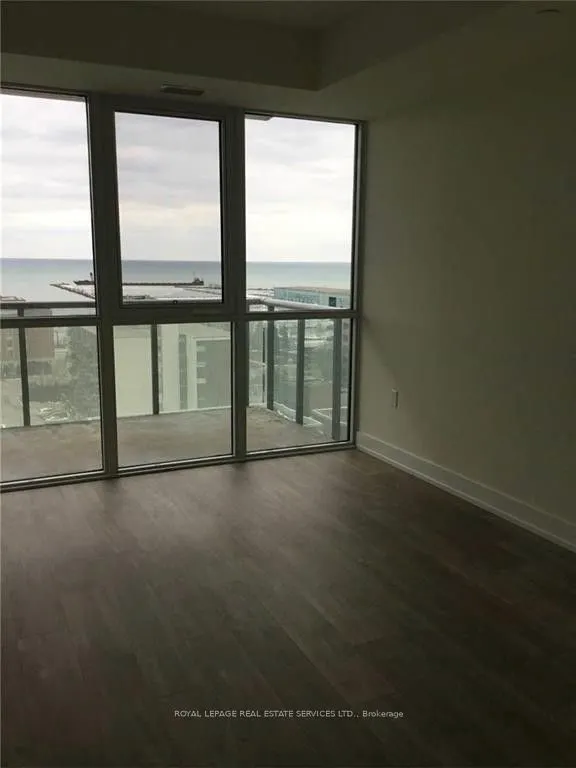8 Ann Street, #1003