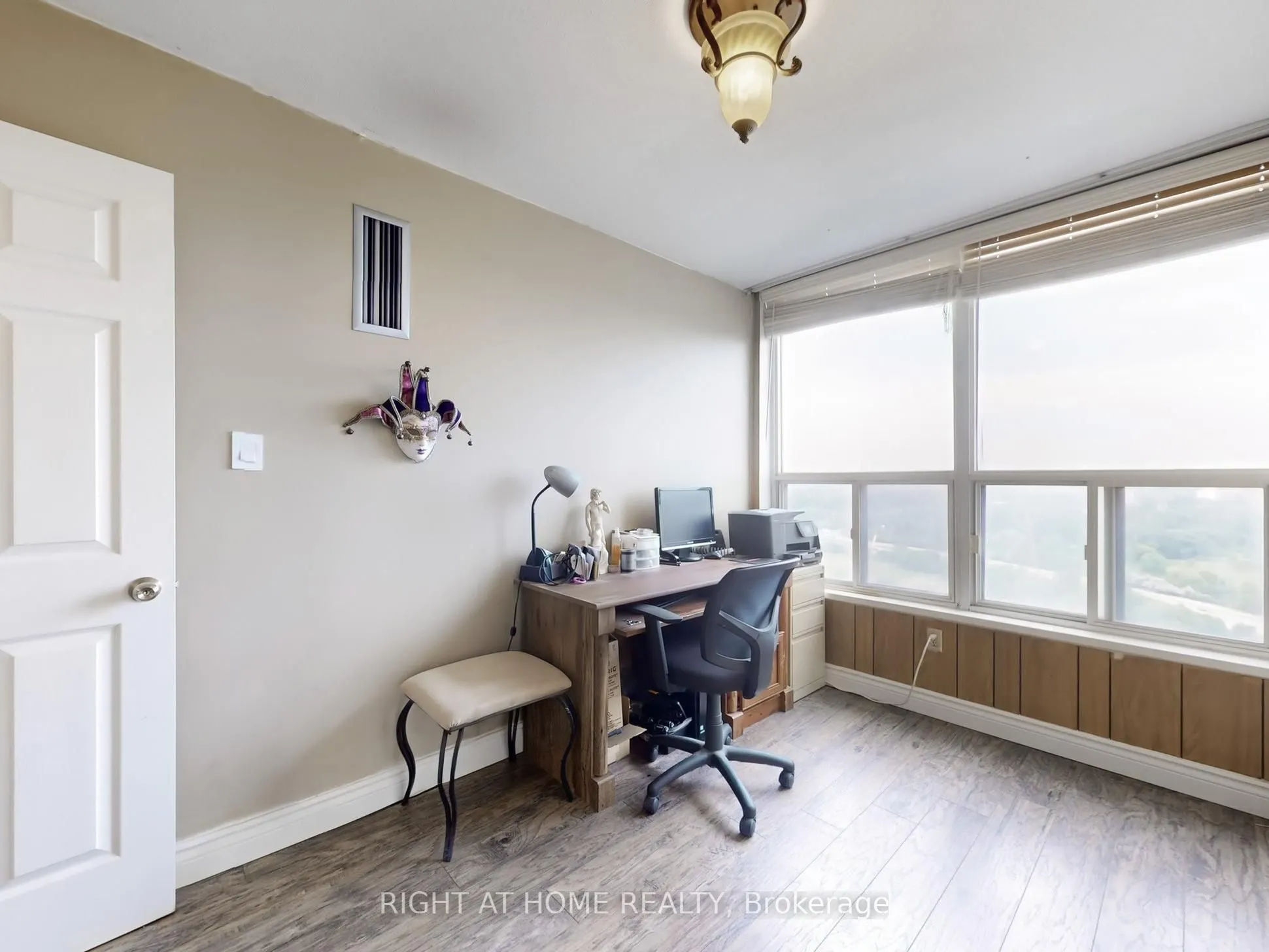85 Emmett Avenue, #2303