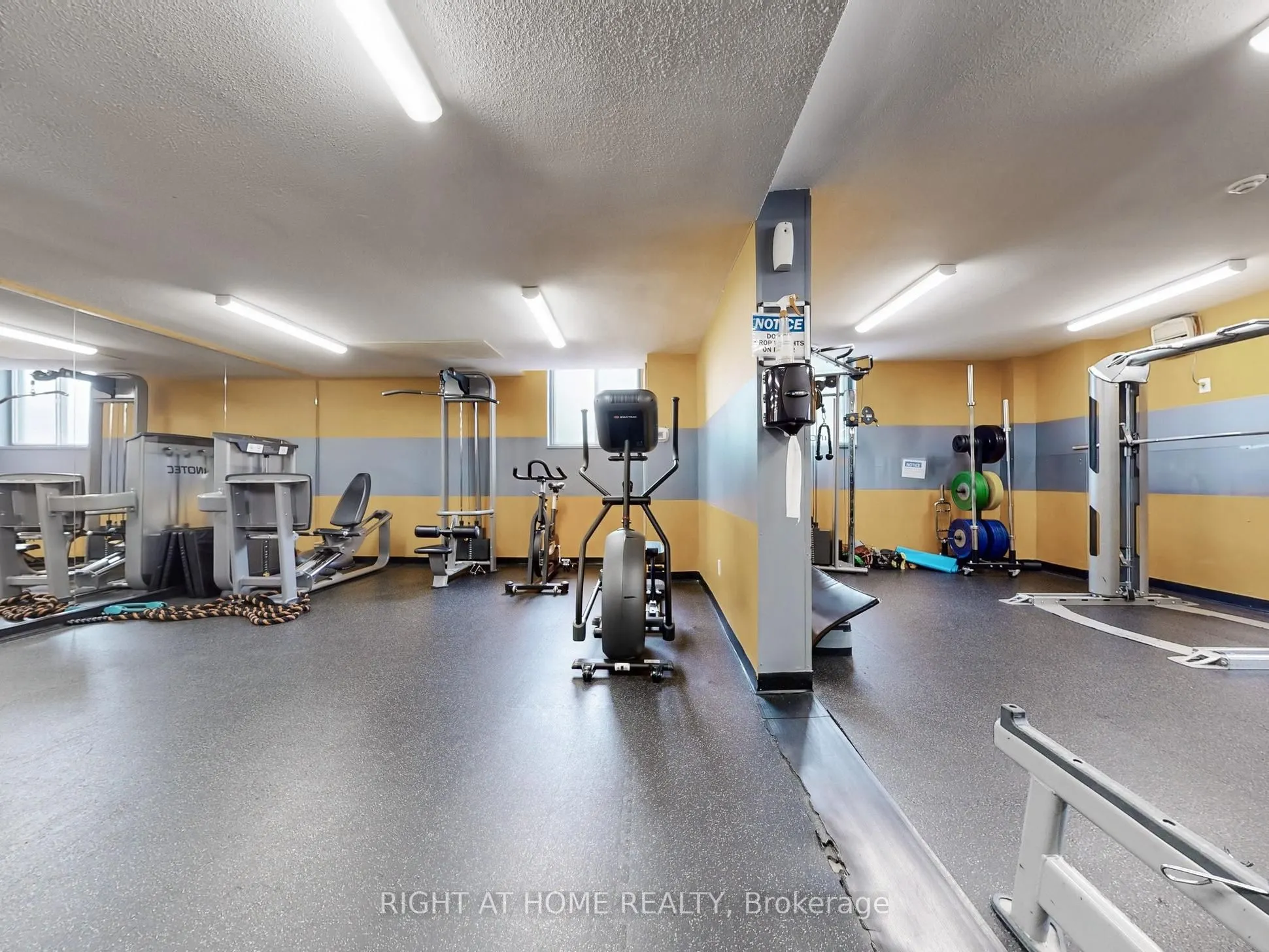 85 Emmett Avenue, #2303
