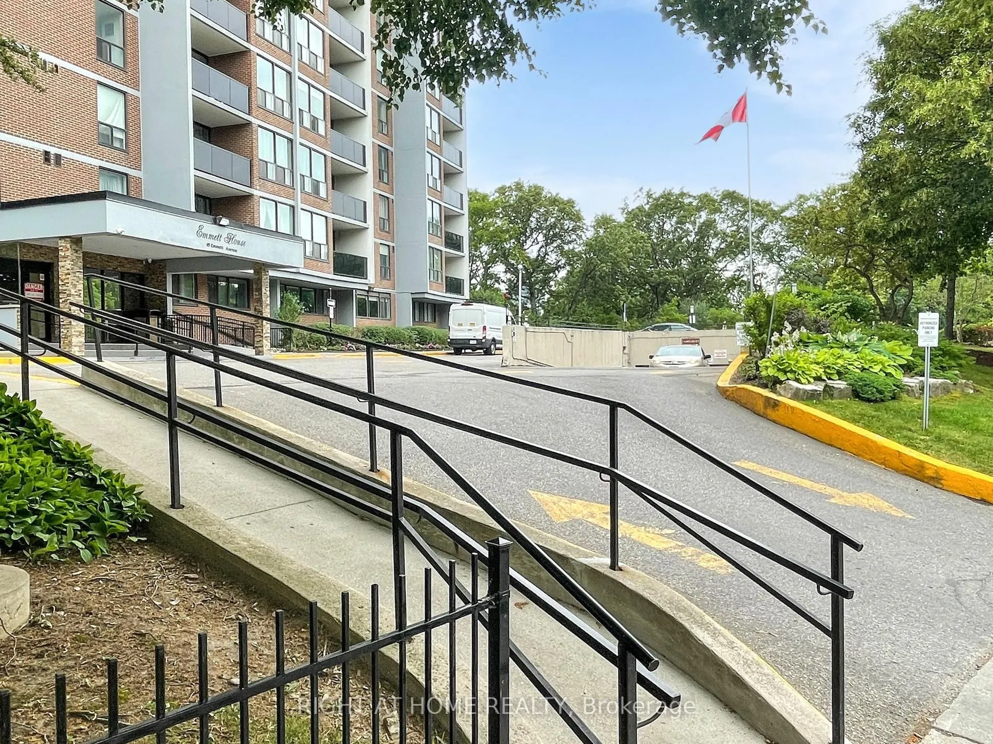 85 Emmett Avenue, #2303