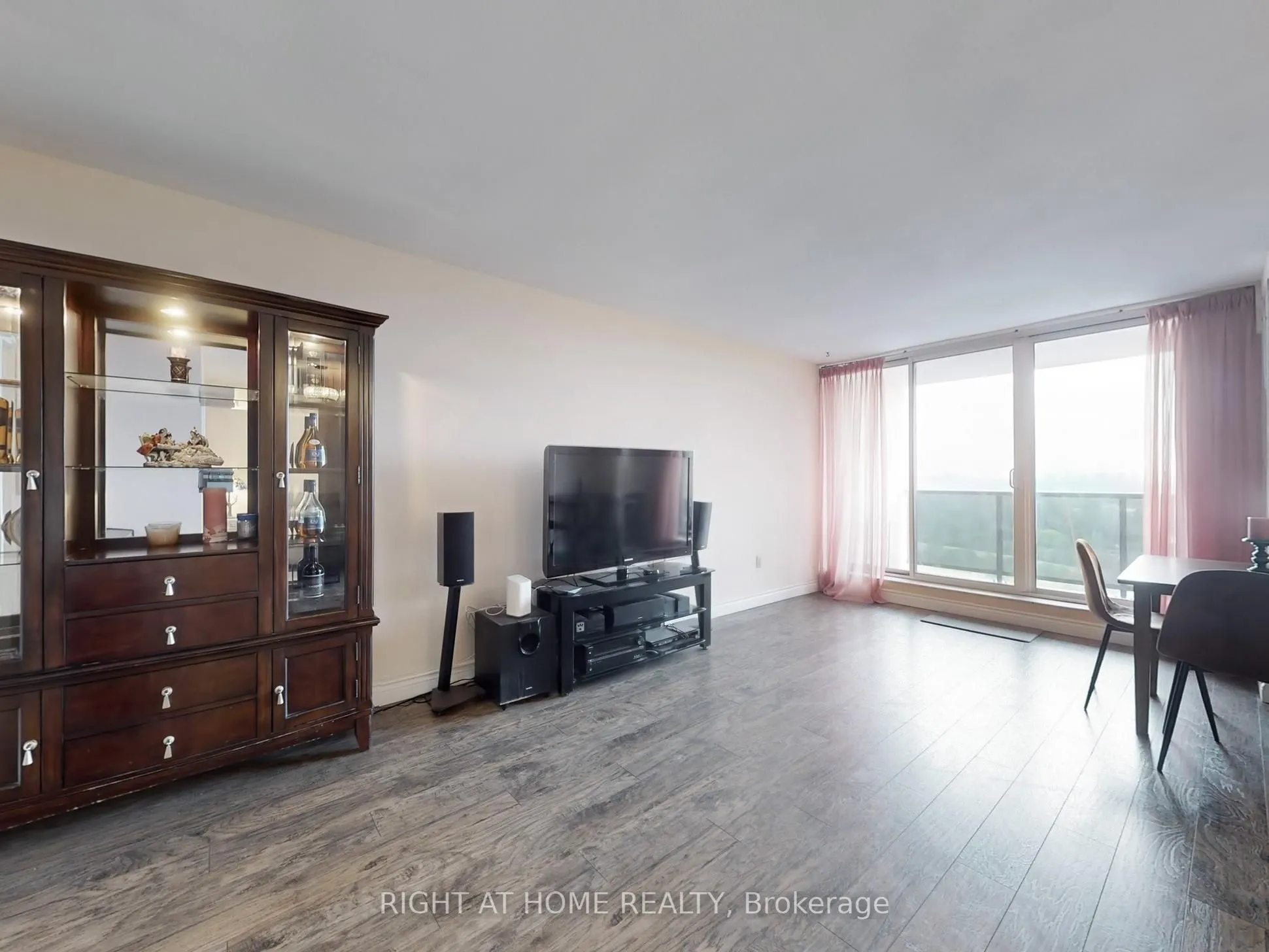 85 Emmett Avenue, #2303