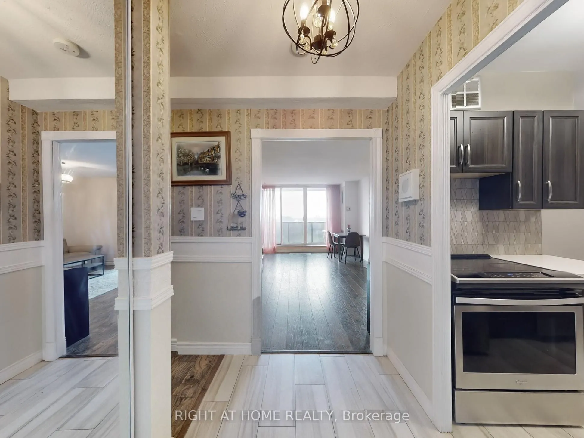 85 Emmett Avenue, #2303