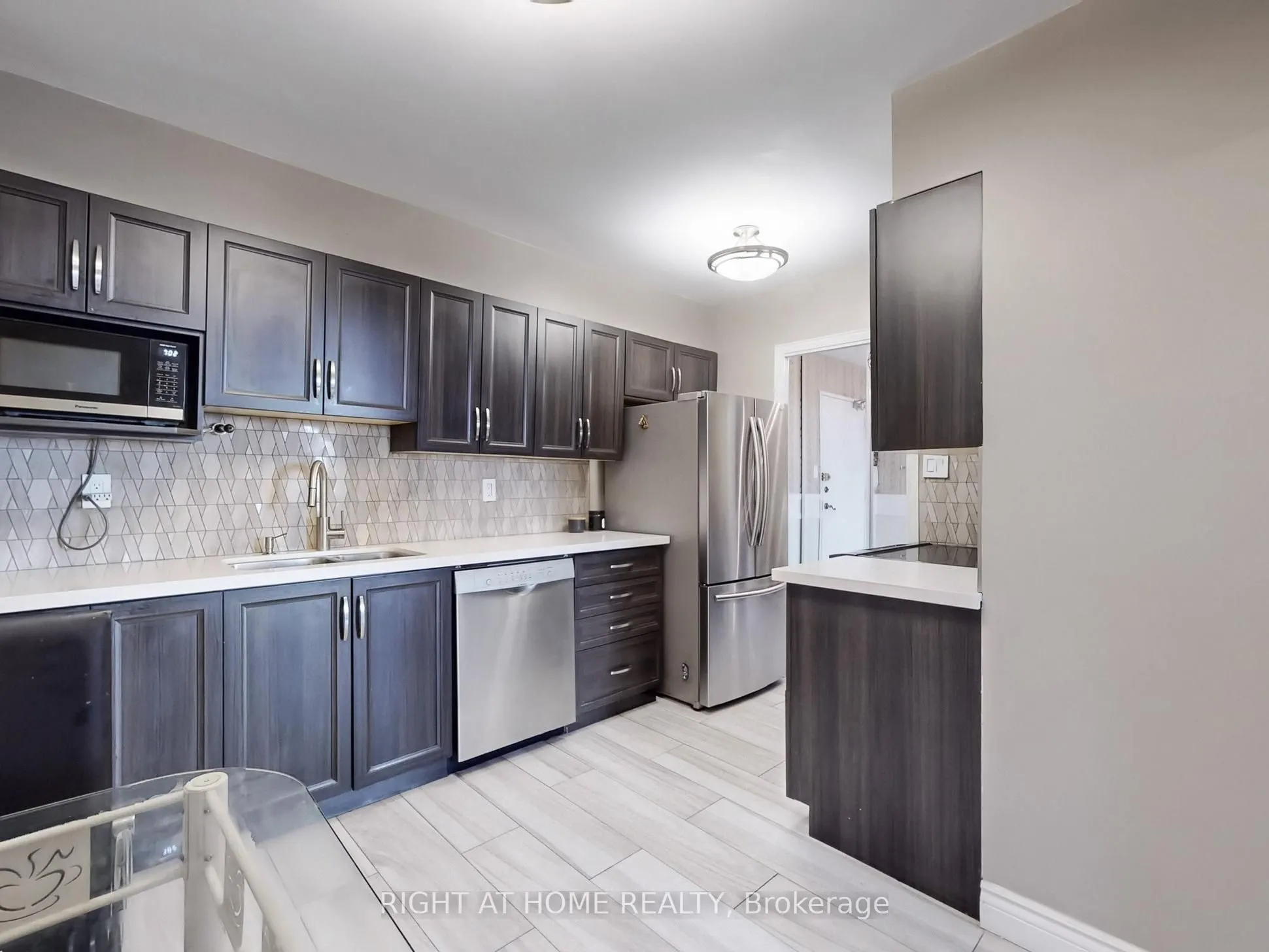 85 Emmett Avenue, #2303