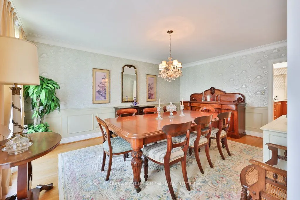 152 Breckondale Court