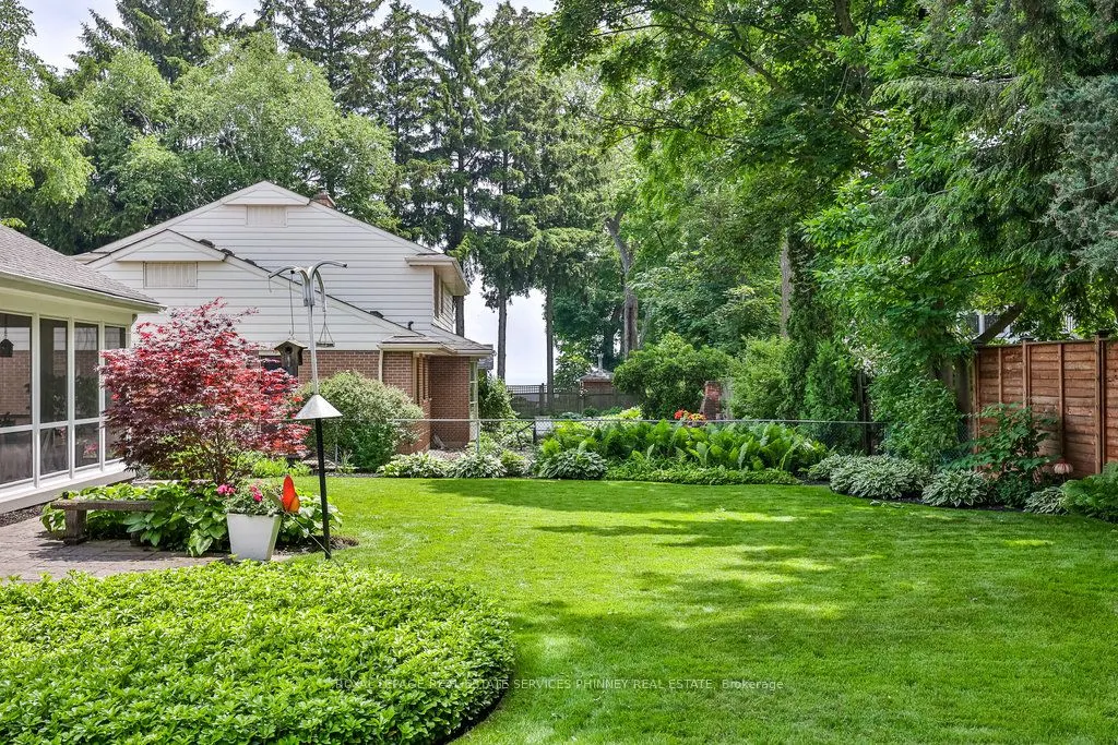 152 Breckondale Court