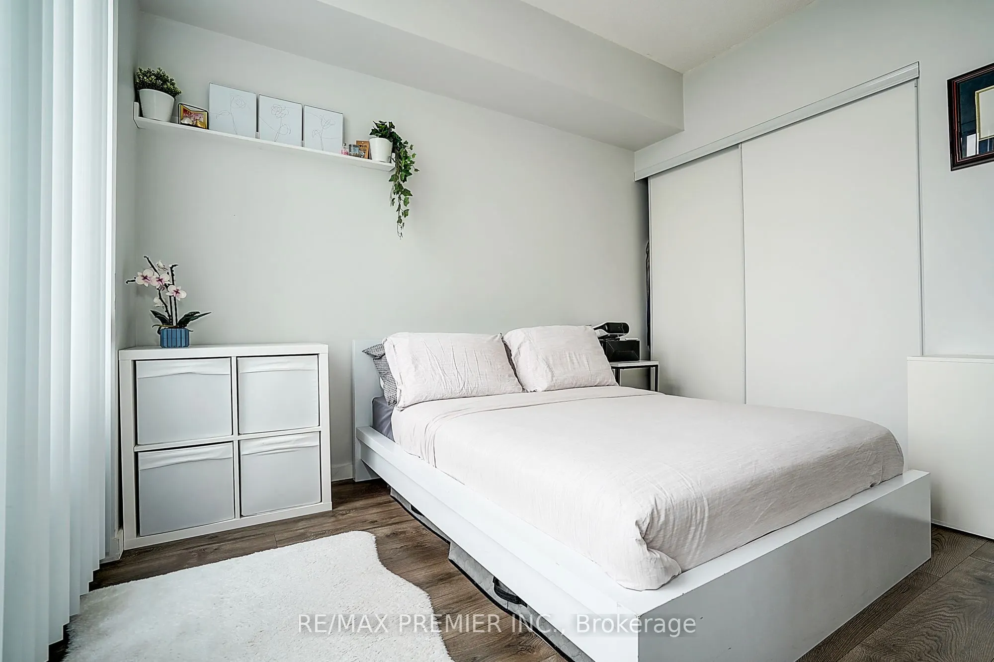 105 The Queensway, #1808