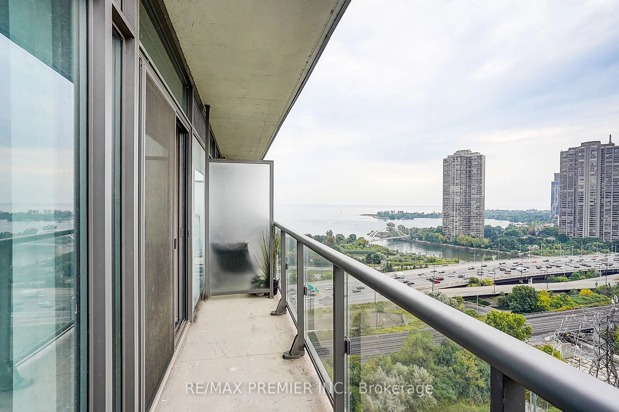 105 The Queensway, #1808