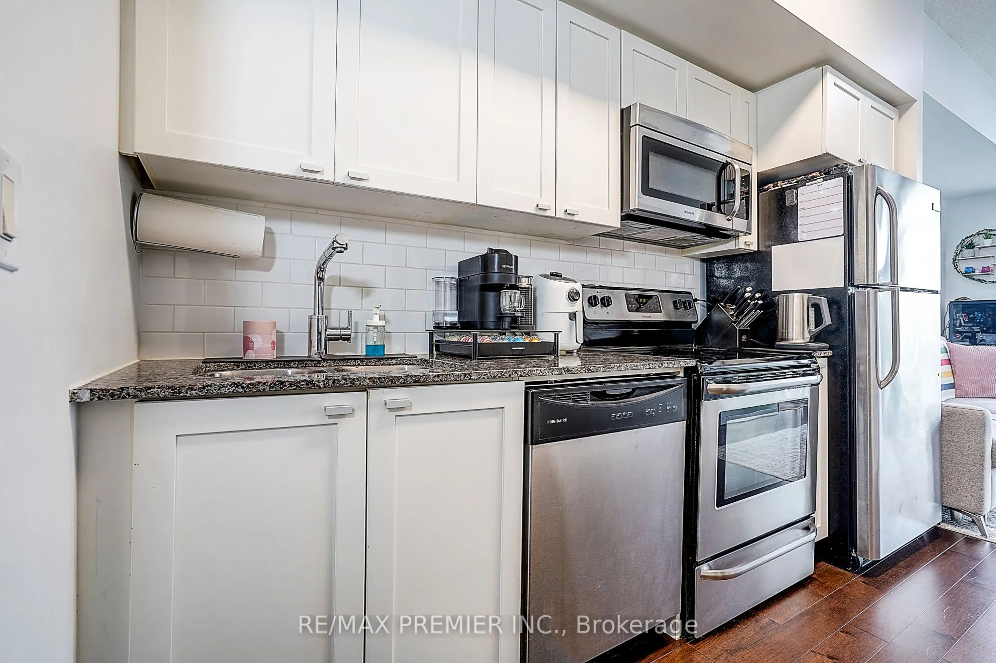 105 The Queensway, #1808