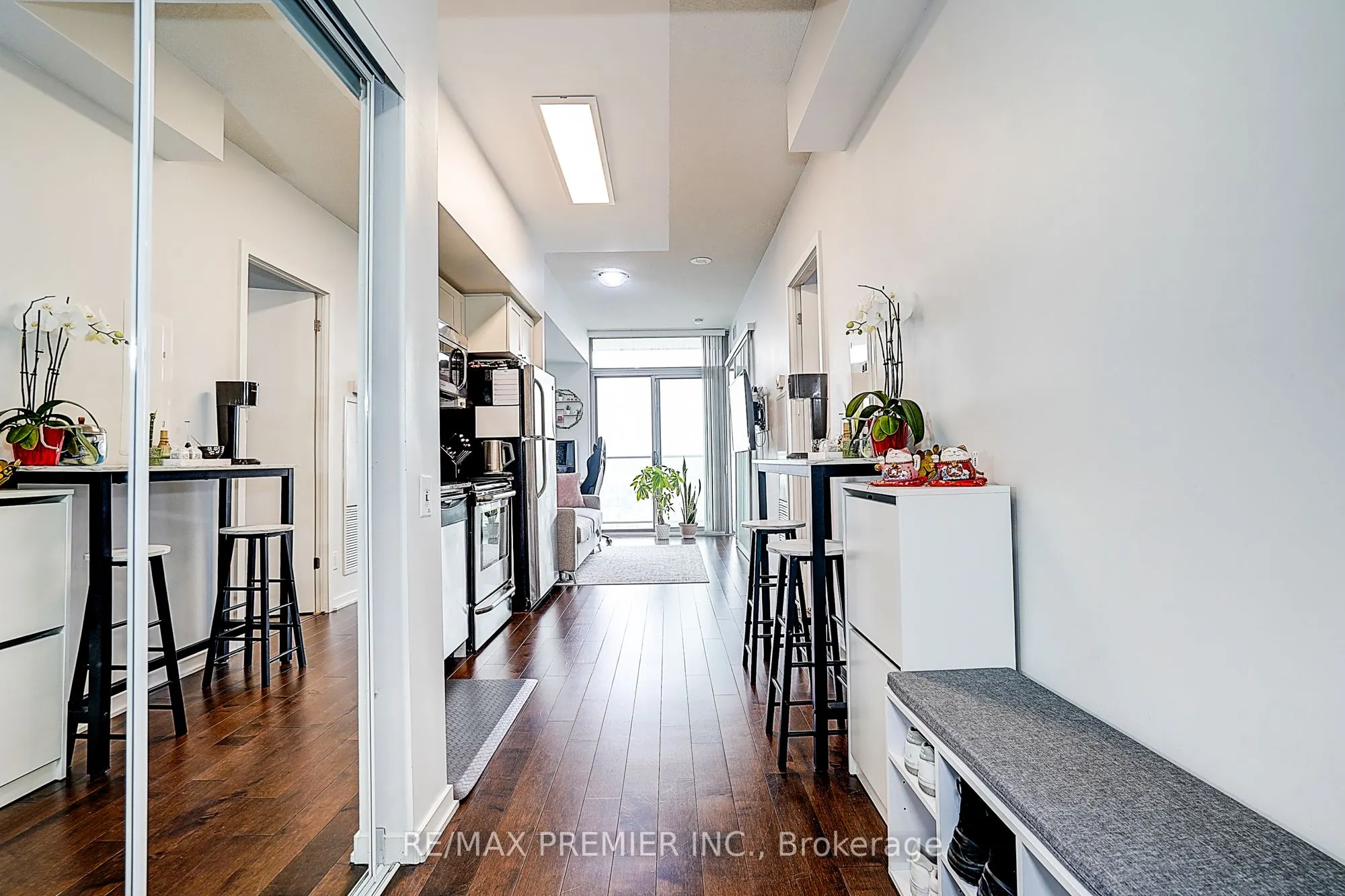 105 The Queensway, #1808