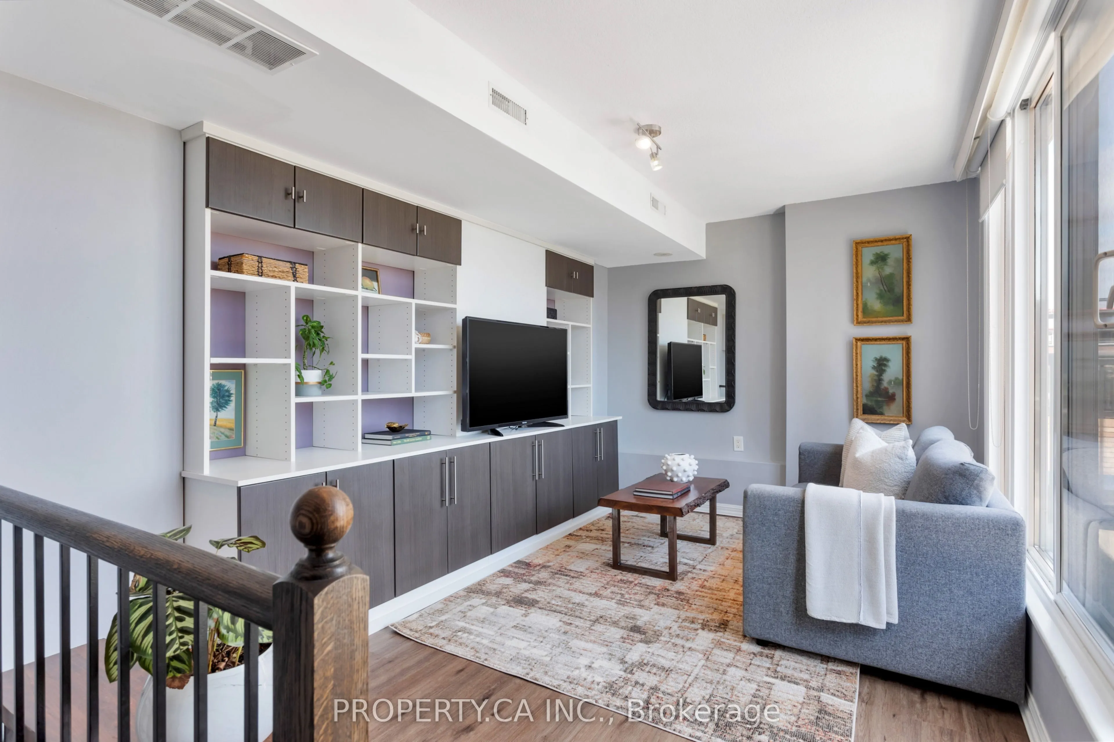 6 Foundry Avenue, #256