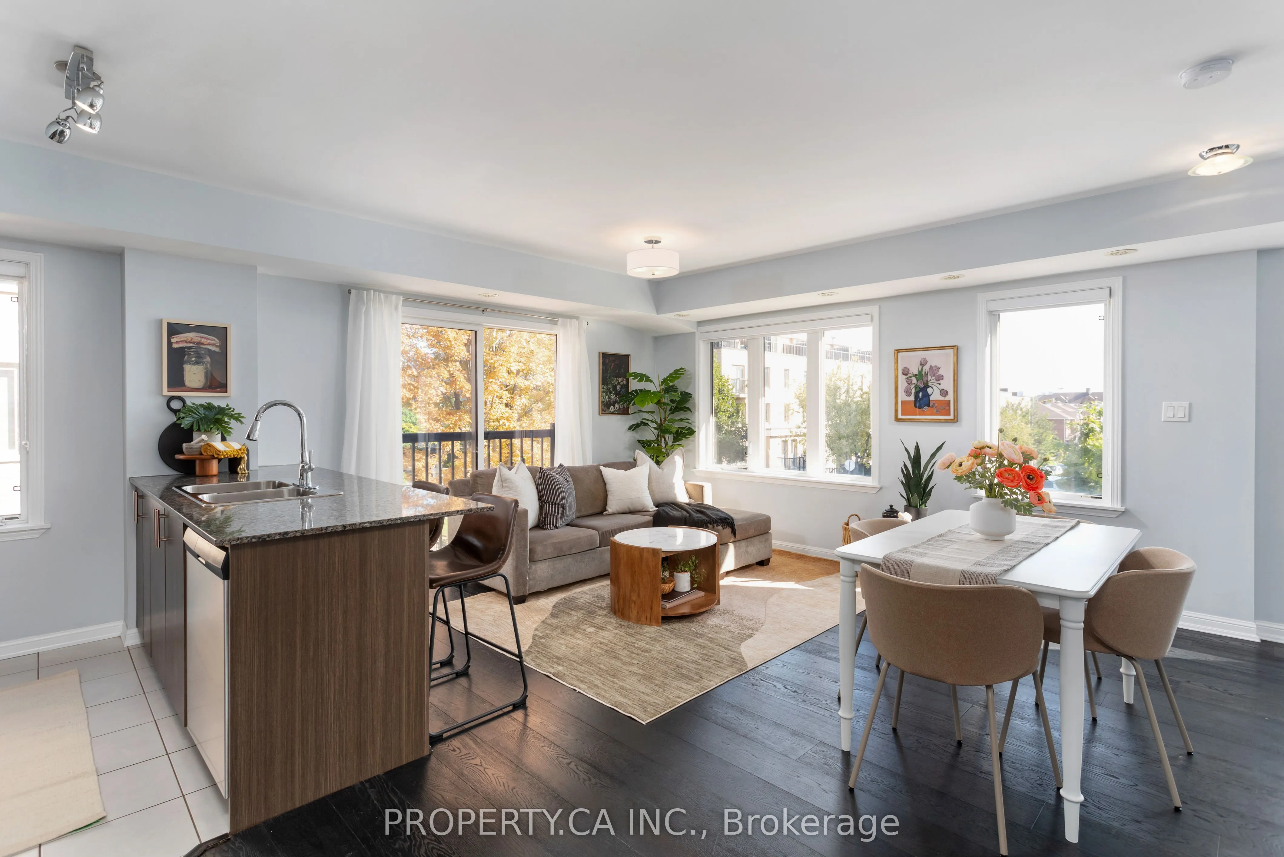6 Foundry Avenue, #256