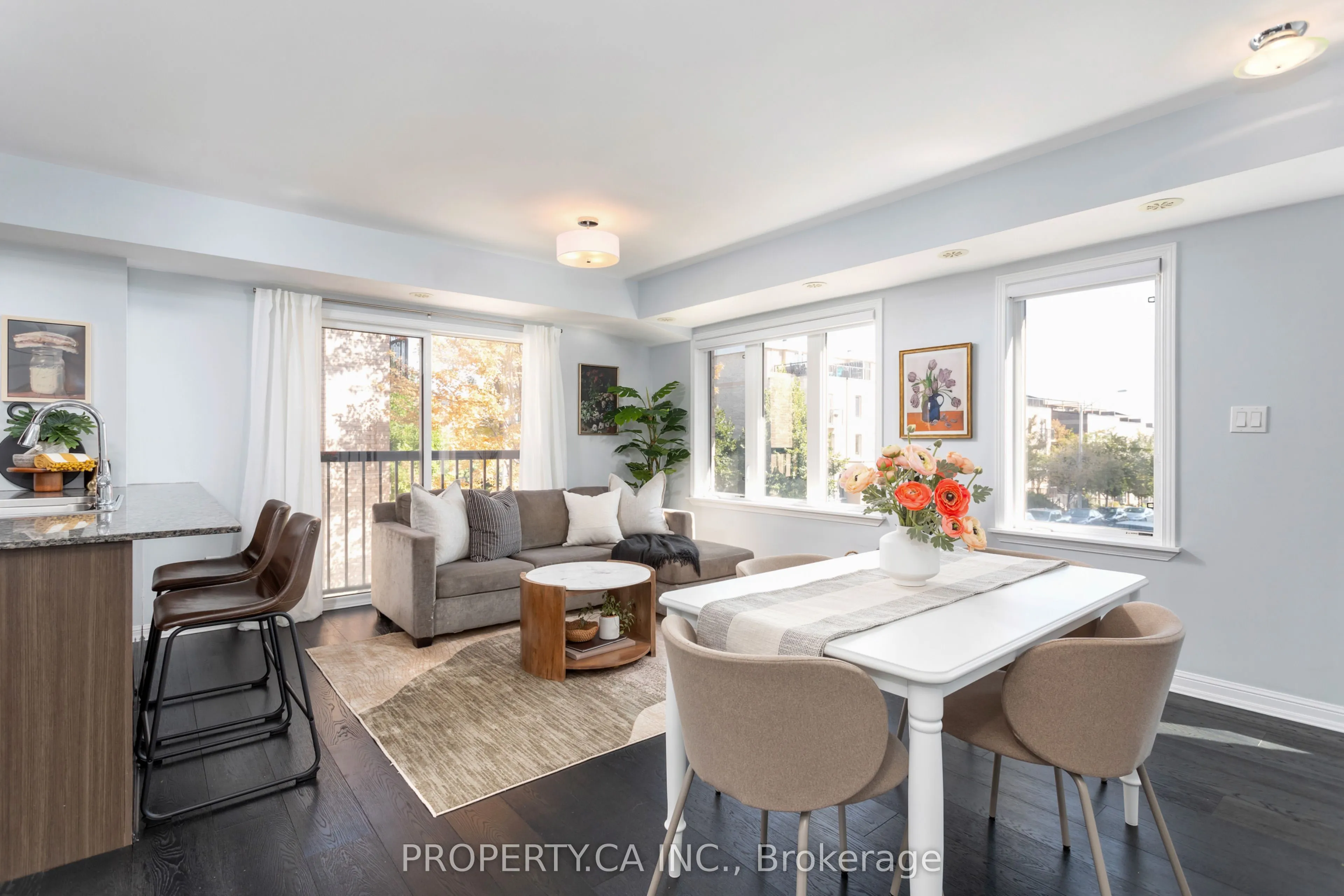 6 Foundry Avenue, #256